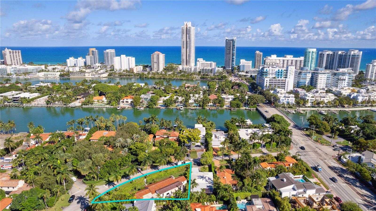 Small Image of 6350 PINETREE DR, Miami Beach Number 26