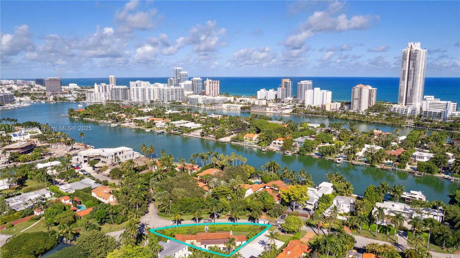 Small Image of 6350 PINETREE DR, Miami Beach Number 27
