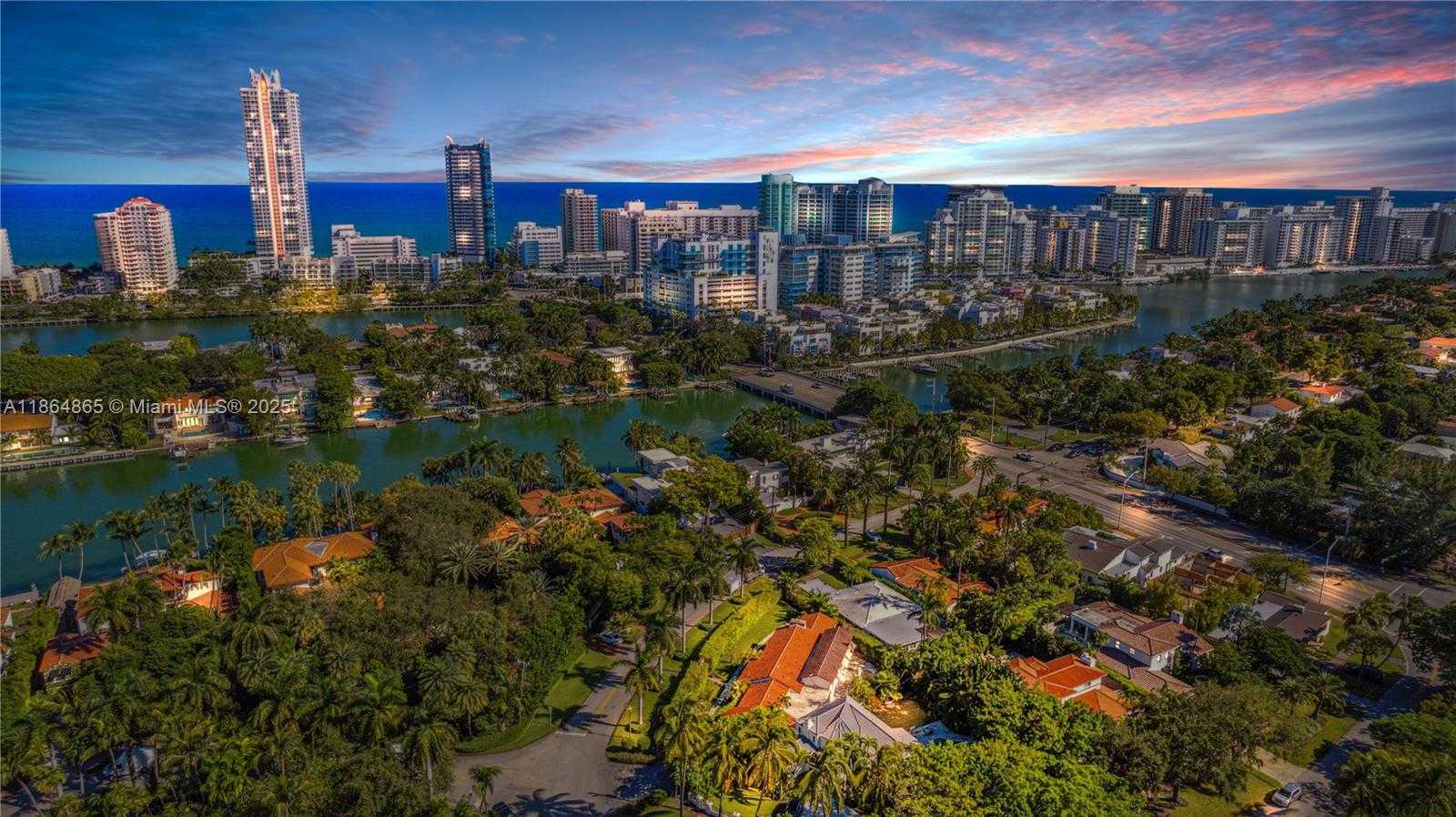 Small Image of 6350 PINETREE DR, Miami Beach Number 31