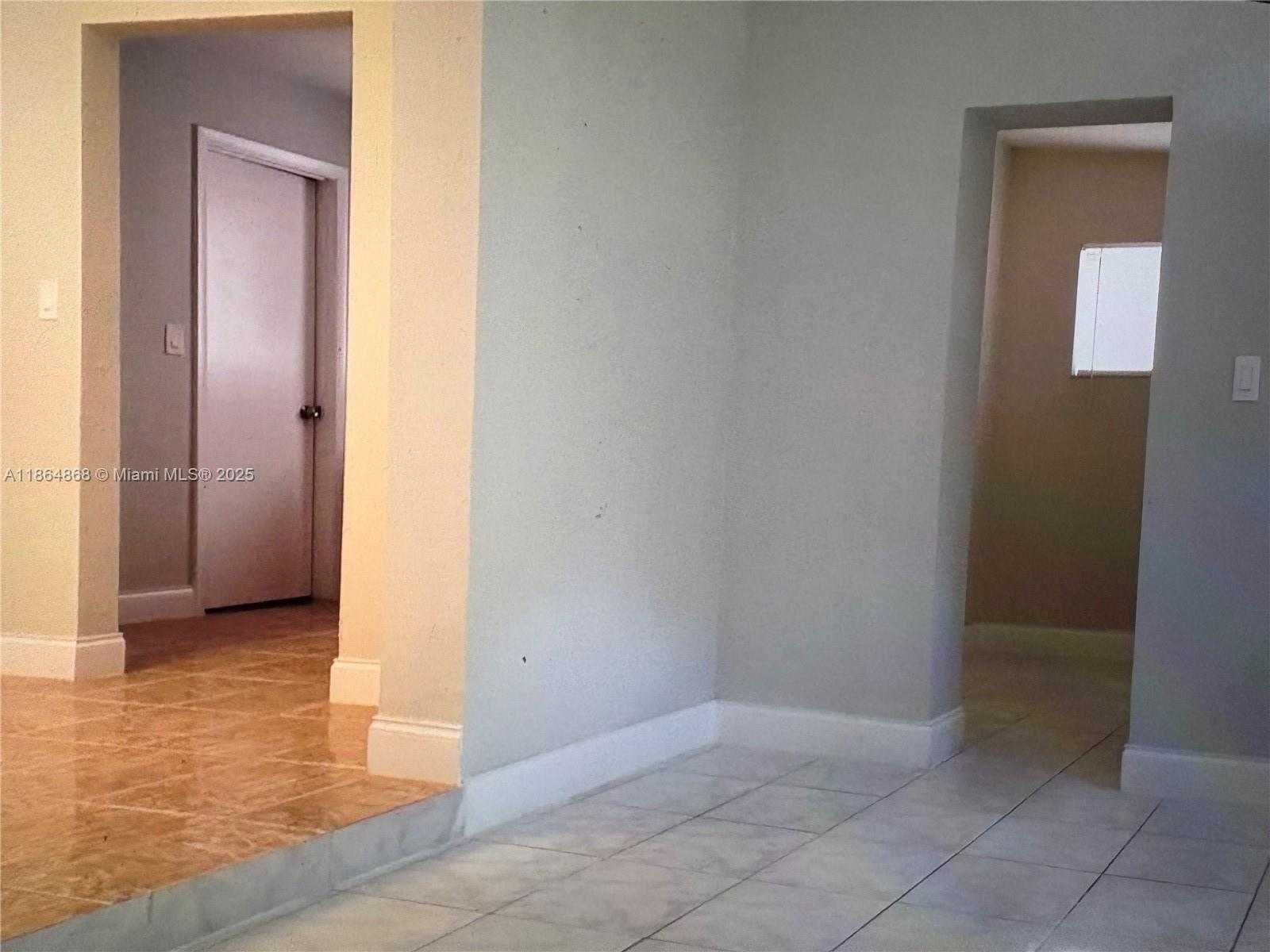 Small Image of 121 NORTH WEST 188TH ST, Miami Gardens Number 11