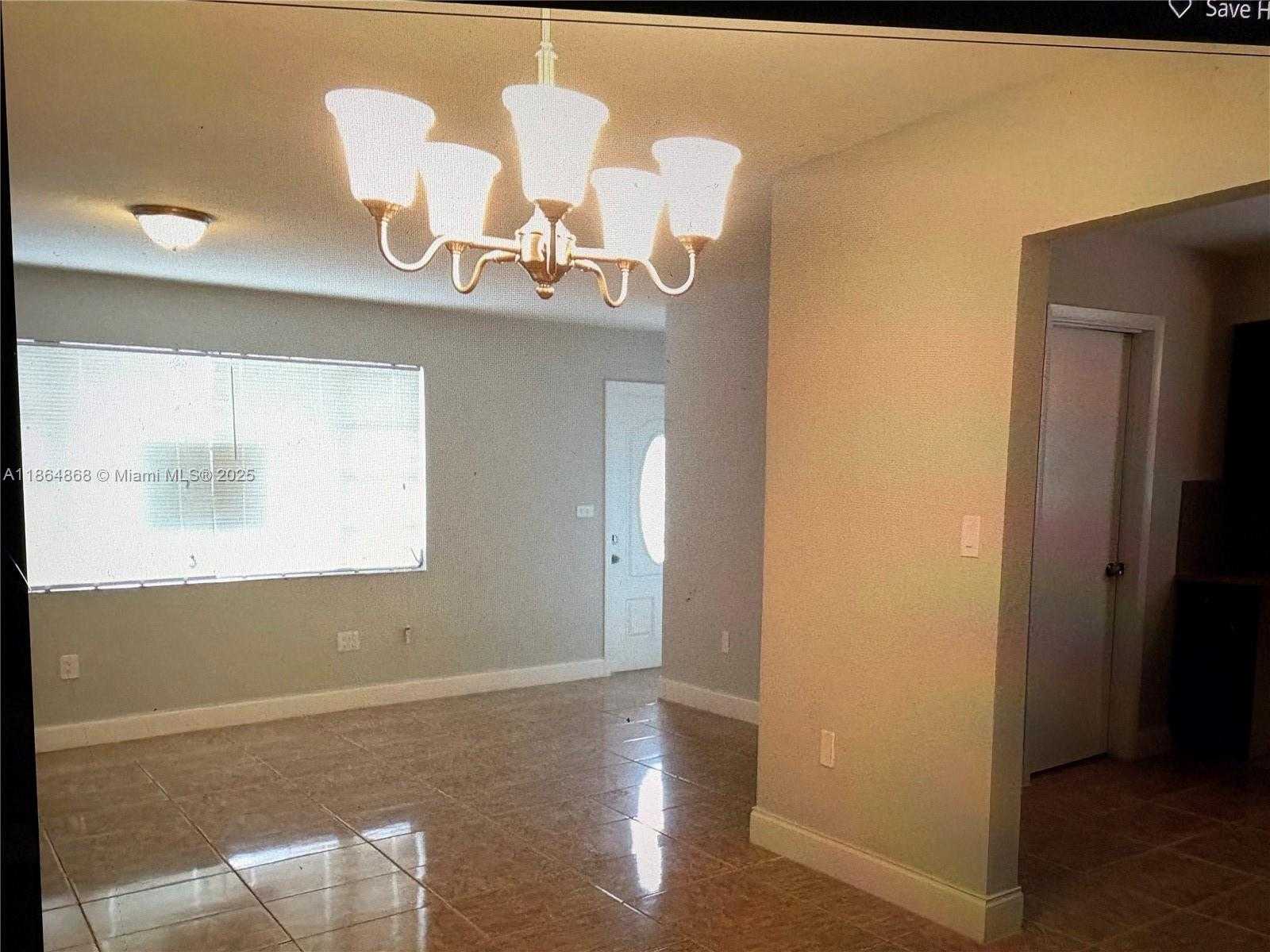 Small Image of 121 NORTH WEST 188TH ST, Miami Gardens Number 5