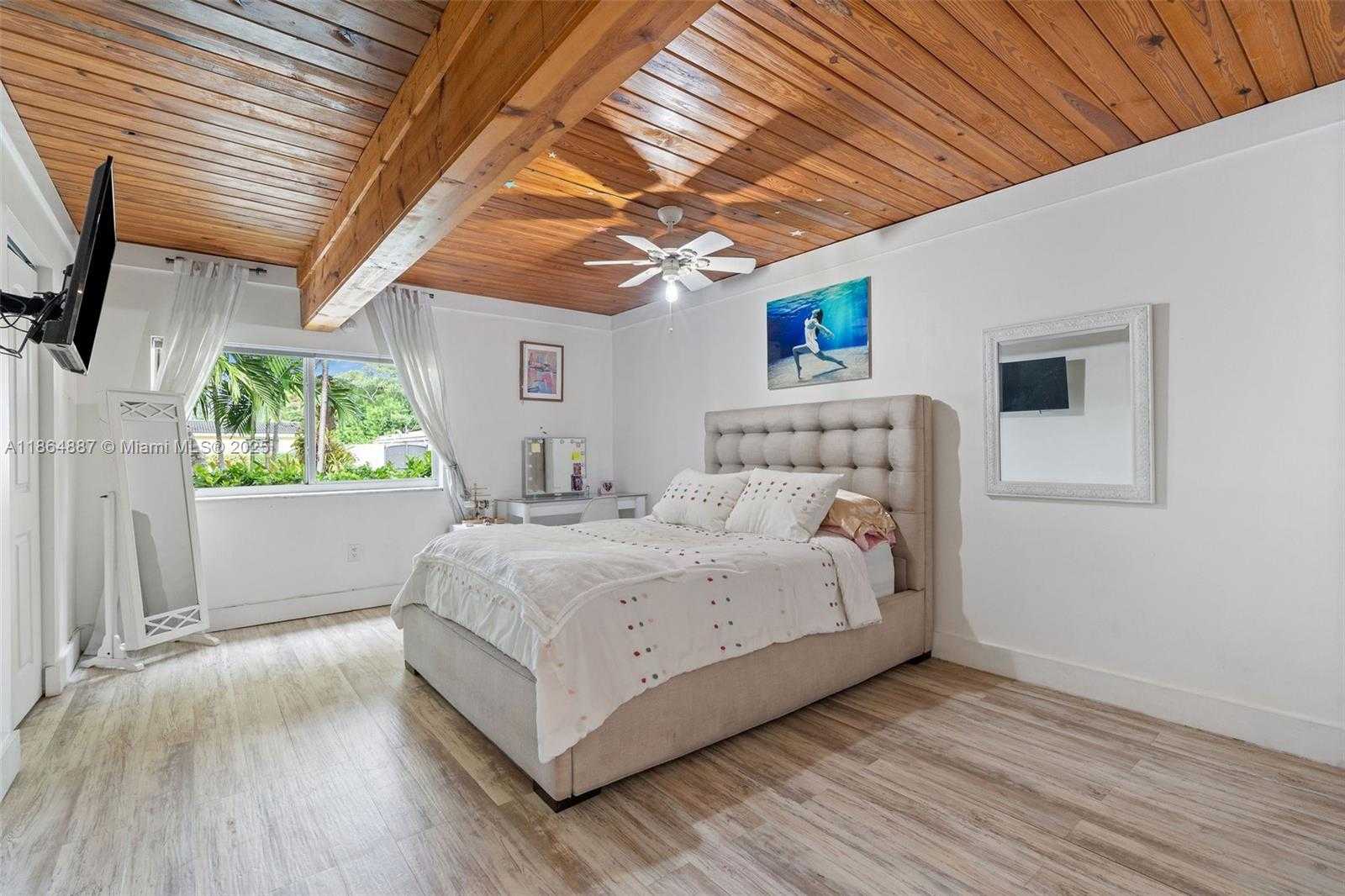 Small Image of 6202 SOUTH WEST 65TH AVE, South Miami Number 18