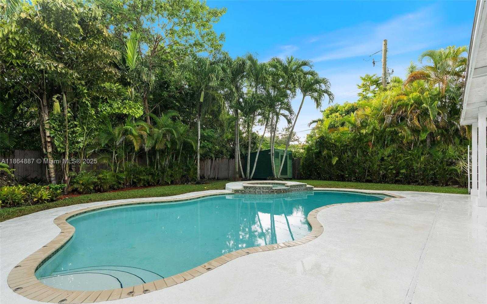 Small Image of 6202 SOUTH WEST 65TH AVE, South Miami Number 22