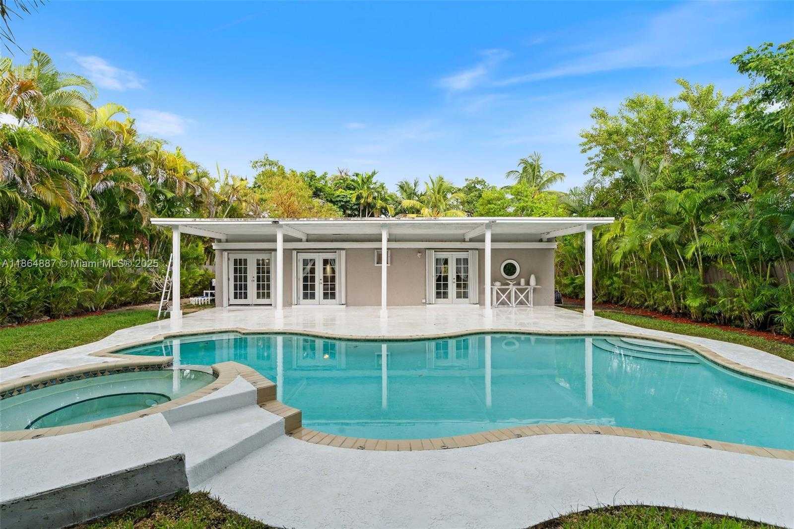 Small Image of 6202 SOUTH WEST 65TH AVE, South Miami Number 24