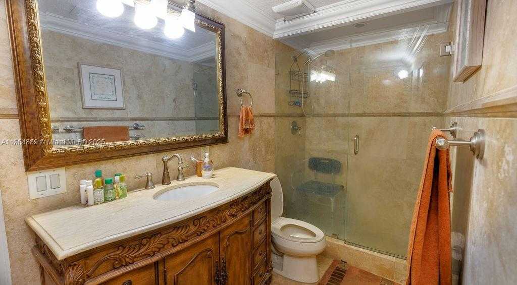 Small Image of 5875 WEST 3RD LN, Hialeah Number 16