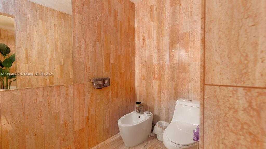 Small Image of 5875 WEST 3RD LN, Hialeah Number 25