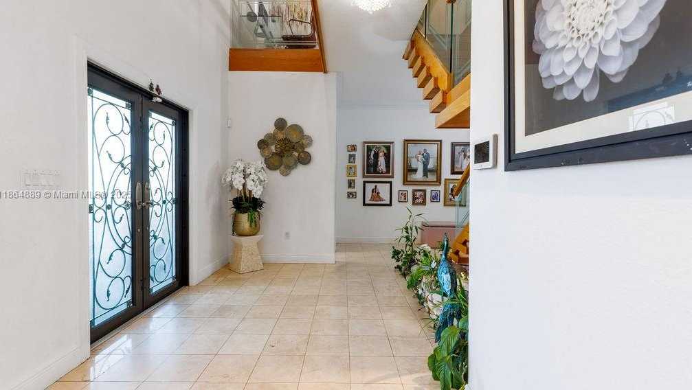 Small Image of 5875 WEST 3RD LN, Hialeah Number 3