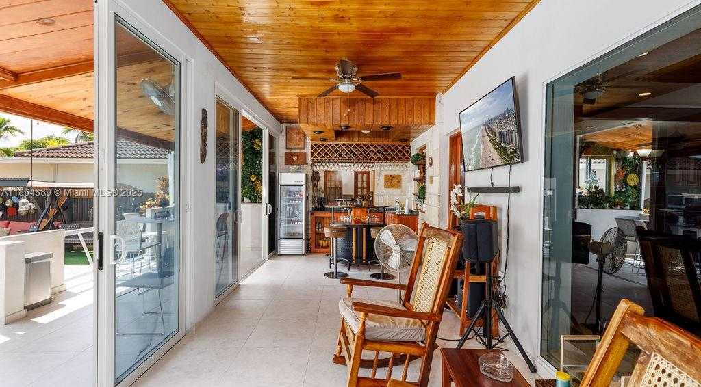 Small Image of 5875 WEST 3RD LN, Hialeah Number 35