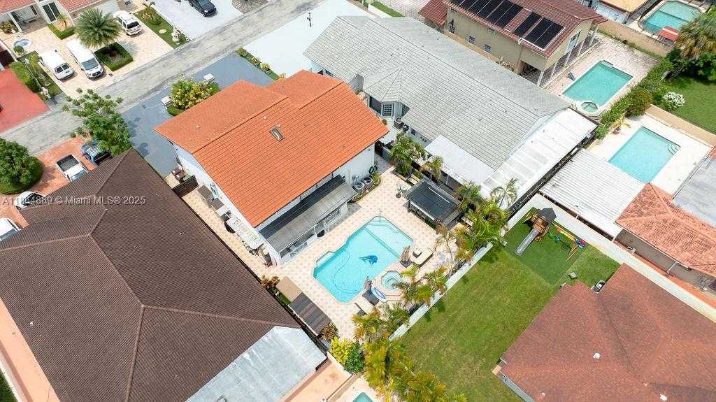 Small Image of 5875 WEST 3RD LN, Hialeah Number 42