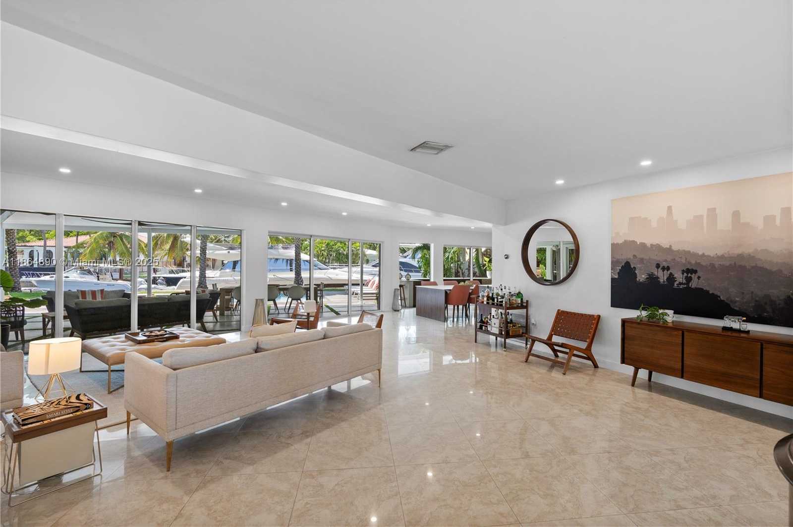 Small Image of 12910 AURALIA RD, North Miami Number 17