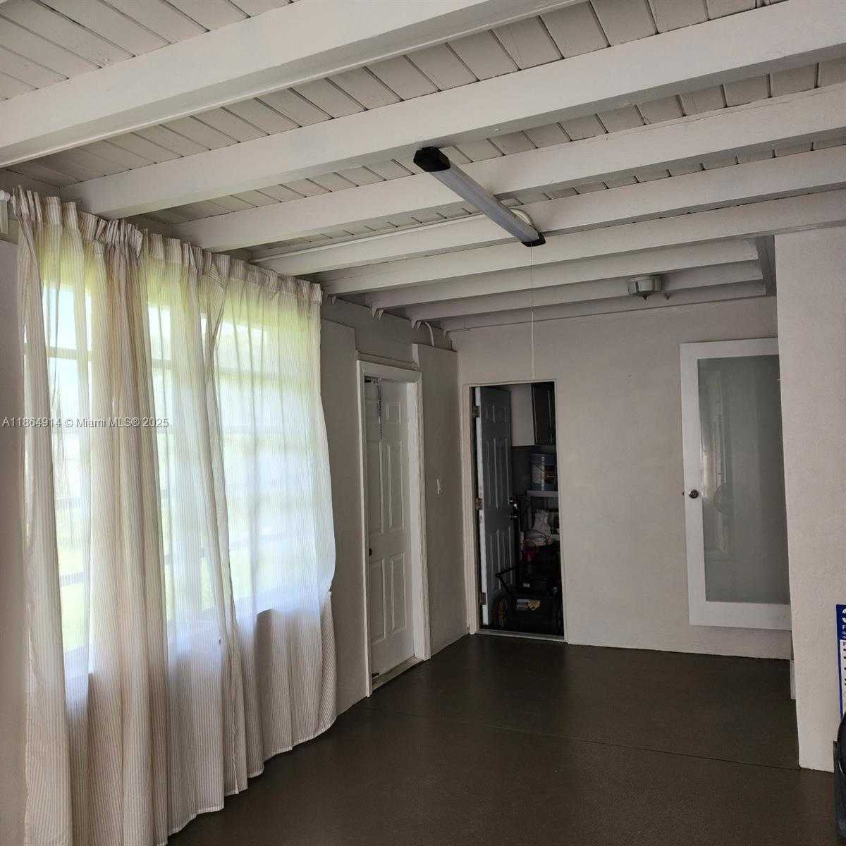 Small Image of 1120 NORTH EAST 134TH ST, North Miami Number 15
