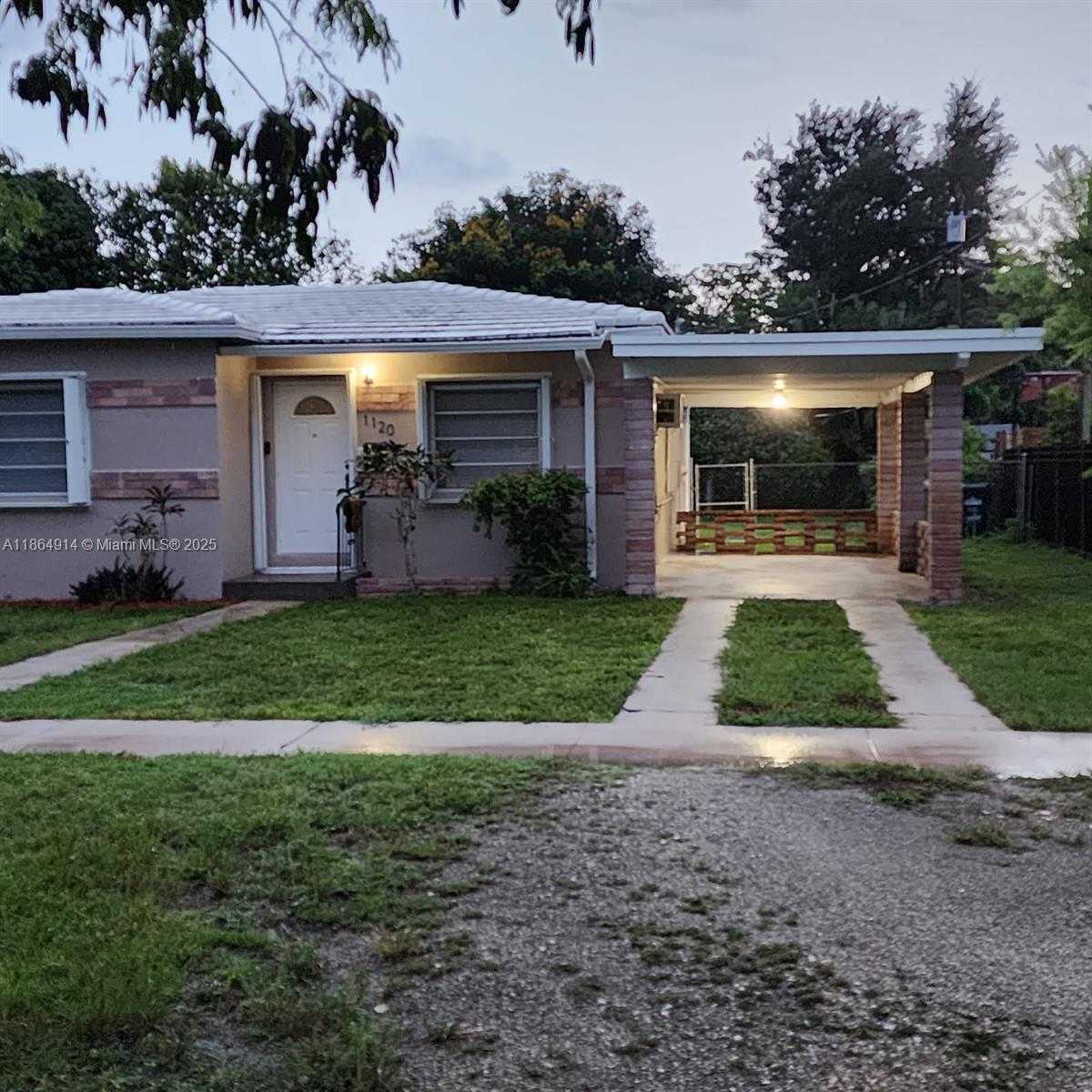 Small Image of 1120 NORTH EAST 134TH ST, North Miami Number 4