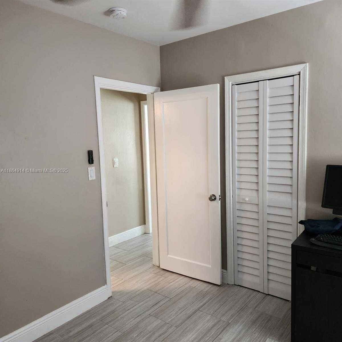 Small Image of 1120 NORTH EAST 134TH ST, North Miami Number 6