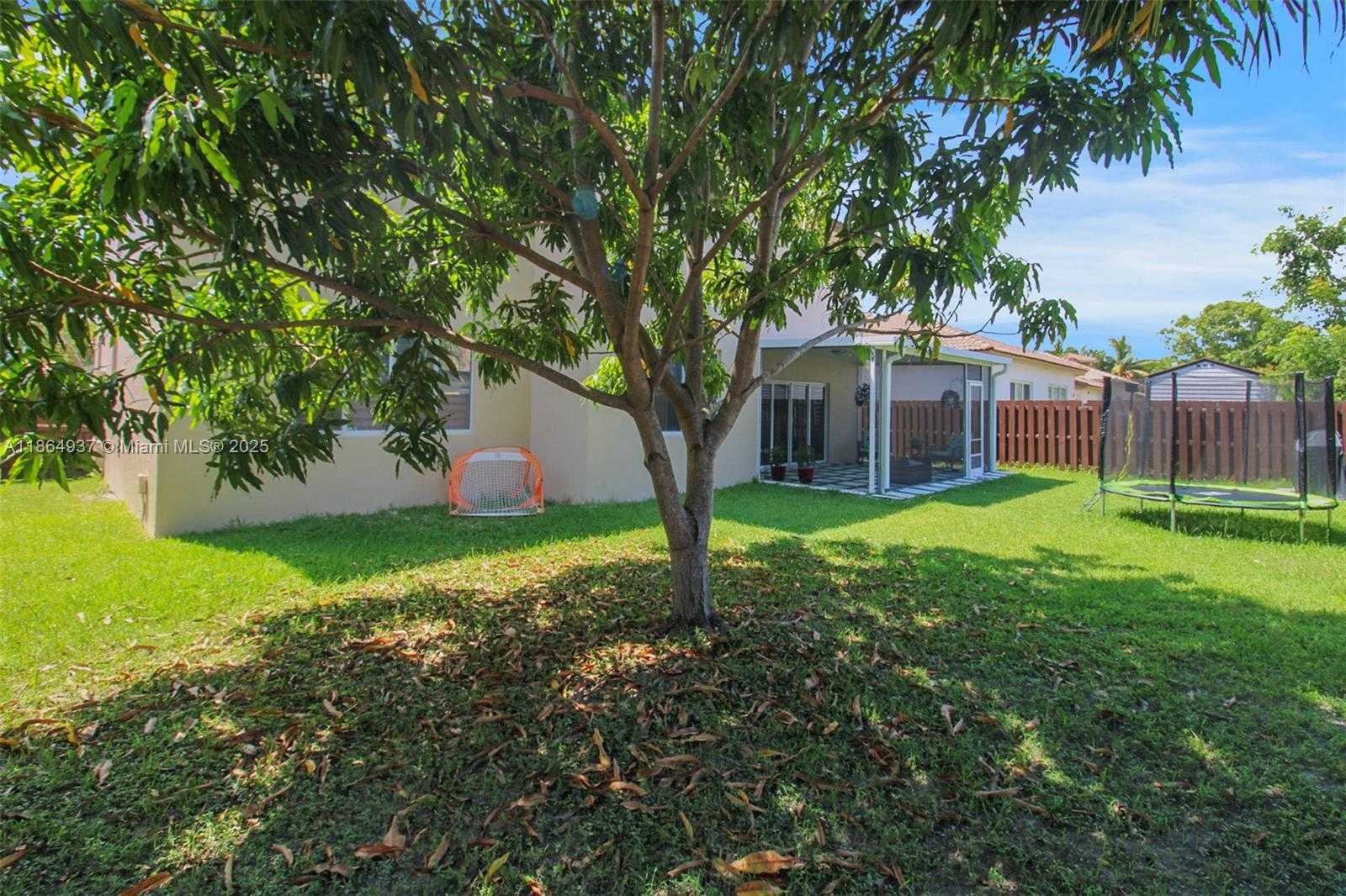 Small Image of 1033 NORTH EAST 35TH AVE, Homestead Number 17