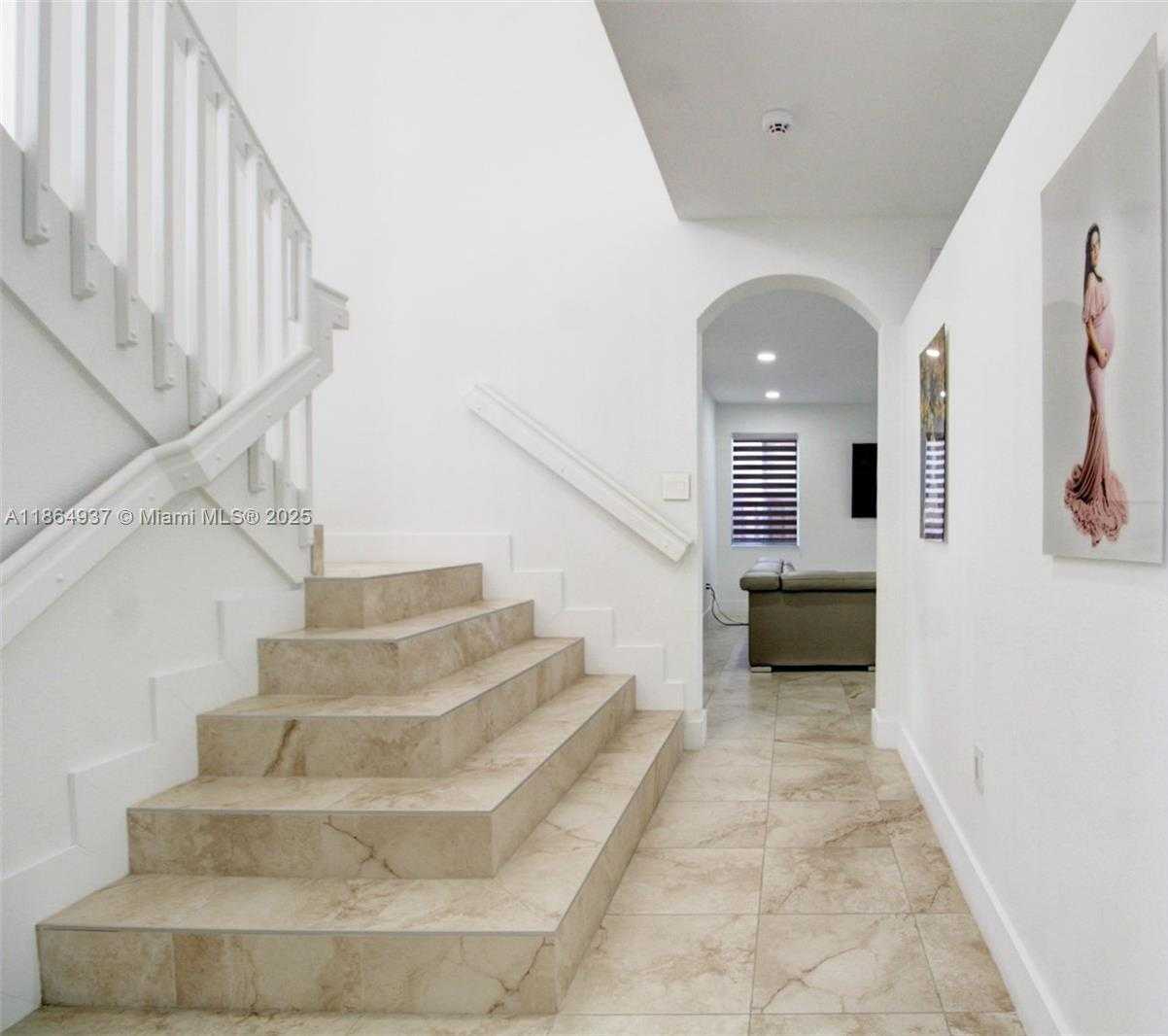 Small Image of 1033 NORTH EAST 35TH AVE, Homestead Number 25