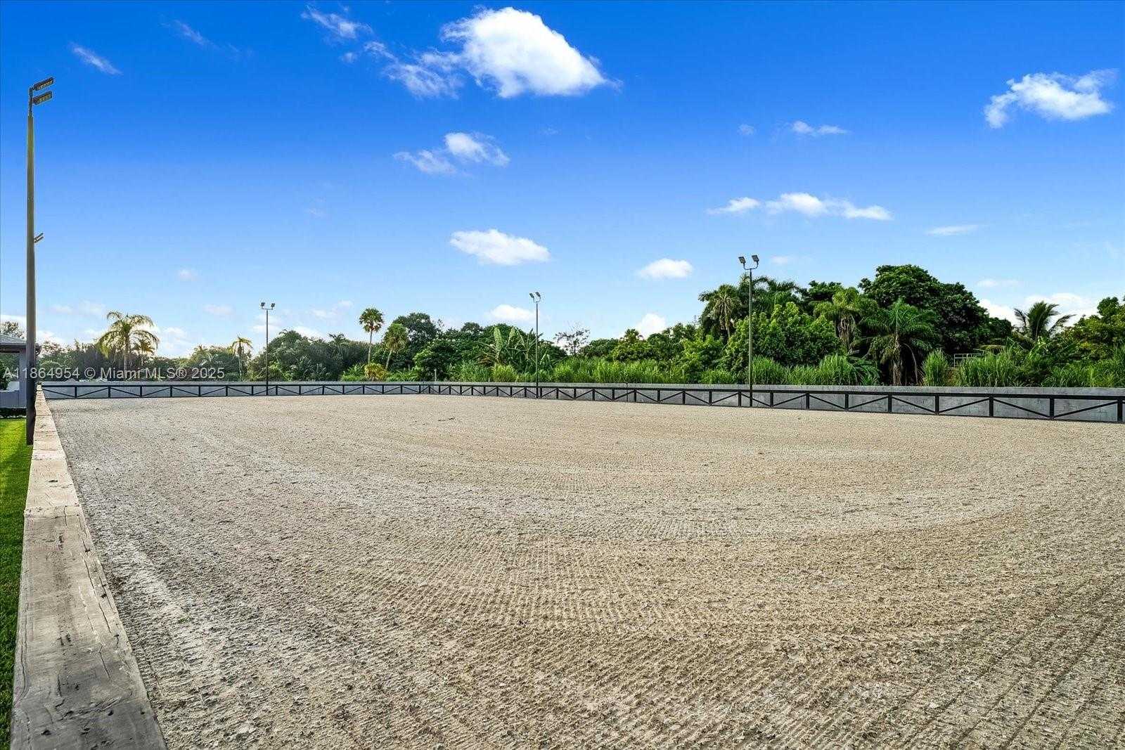 Small Image of 2625 SOUTH WEST 148TH AVE, Davie Number 15