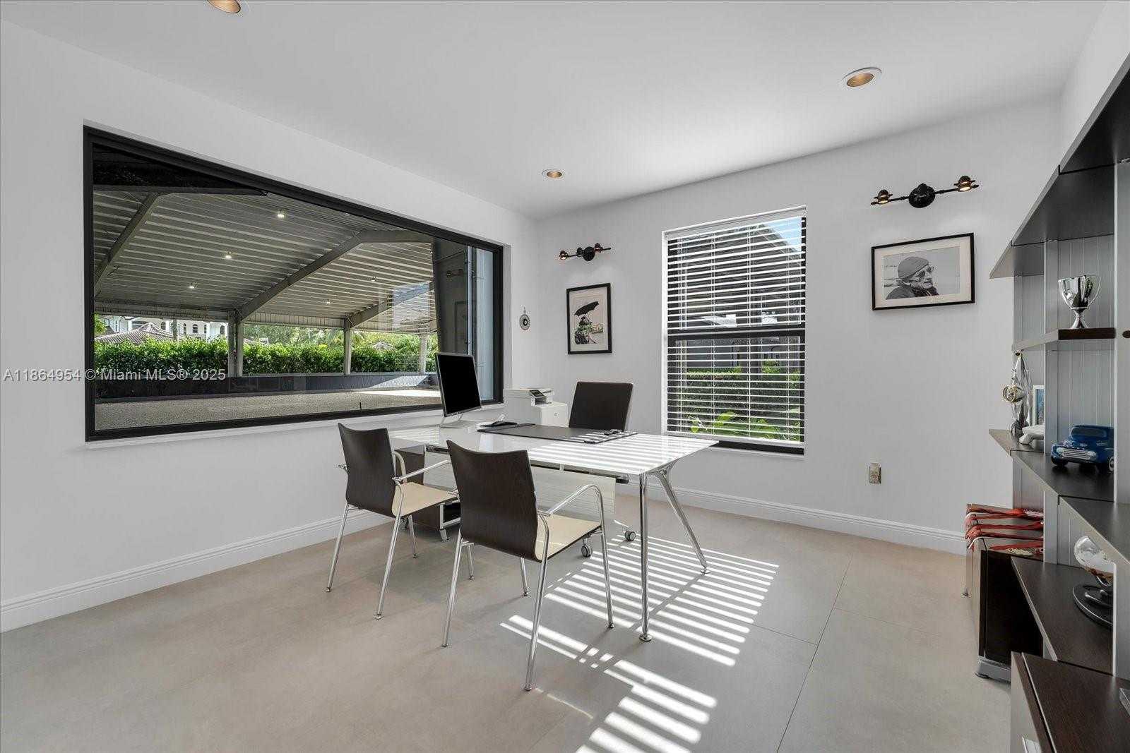 Small Image of 2625 SOUTH WEST 148TH AVE, Davie Number 32