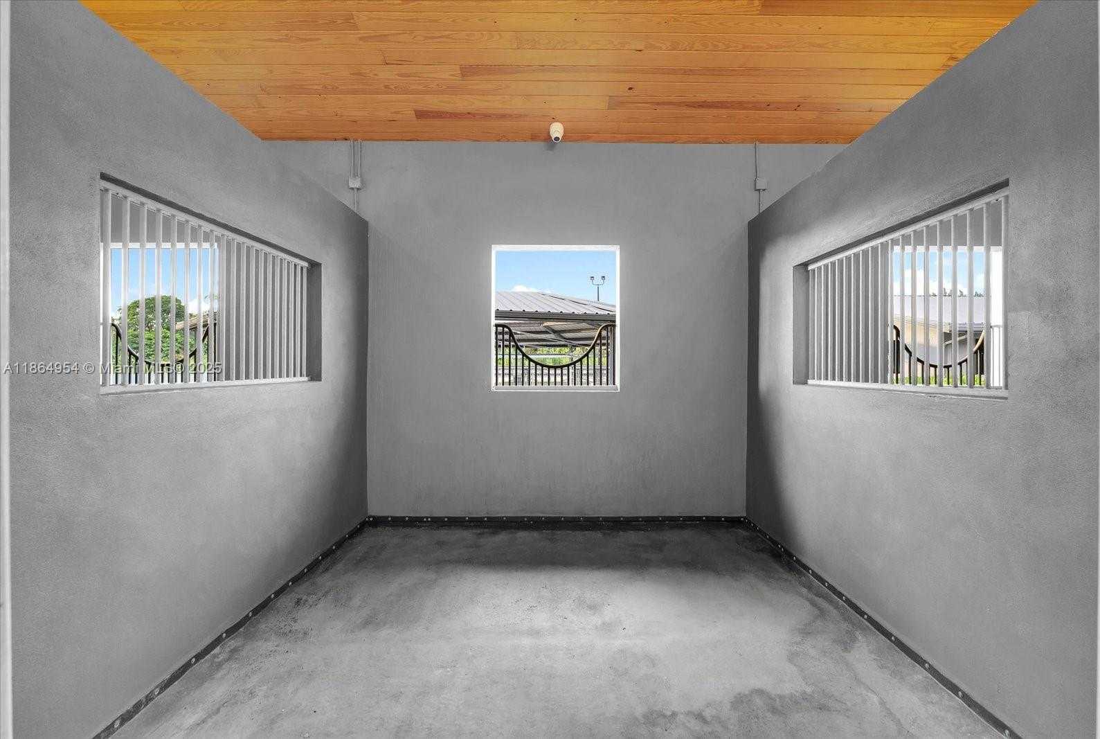 Small Image of 2625 SOUTH WEST 148TH AVE, Davie Number 54