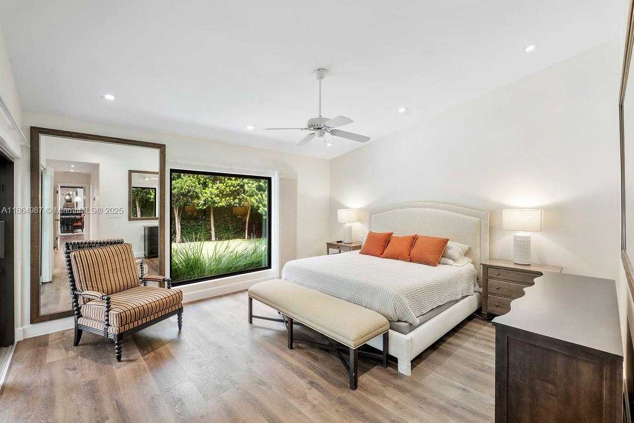 Small Image of 11044 SOUTH WEST 77TH CT CIR, Pinecrest Number 10