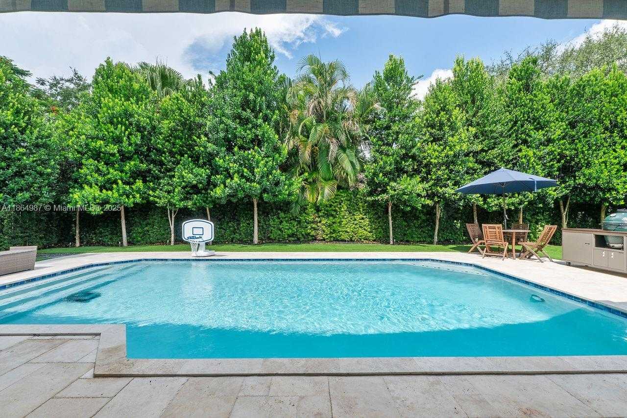 Small Image of 11044 SOUTH WEST 77TH CT CIR, Pinecrest Number 20