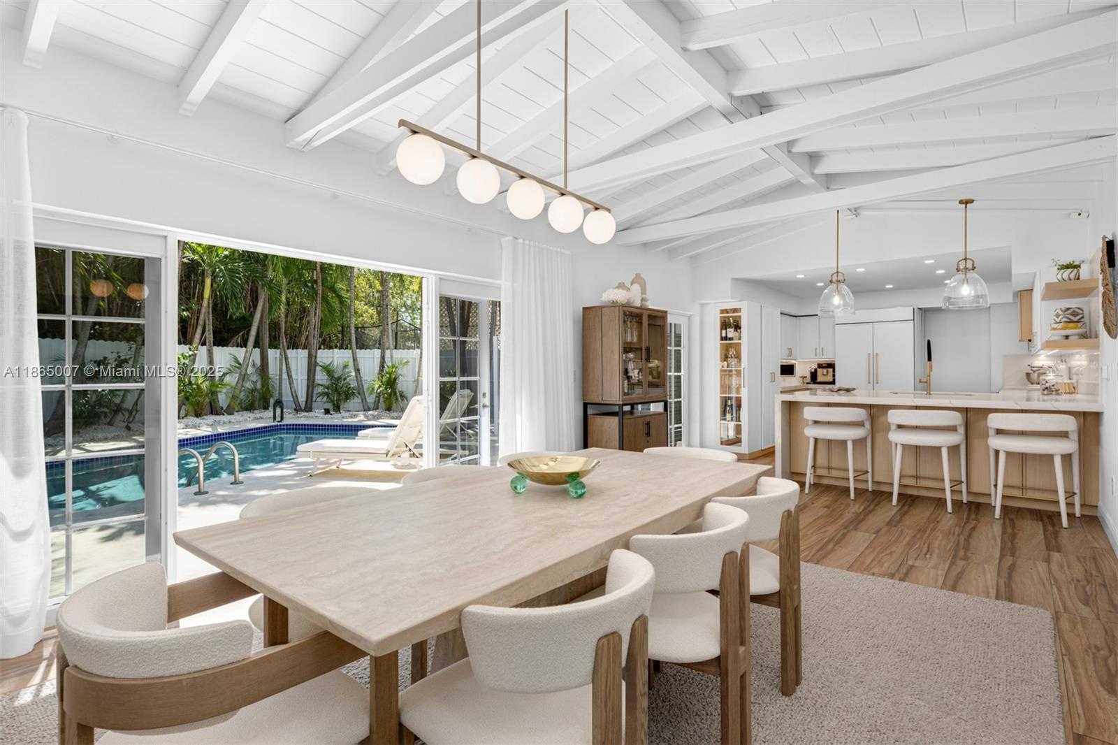 Small Image of 200 WEST MCINTYRE ST, Key Biscayne Number 27