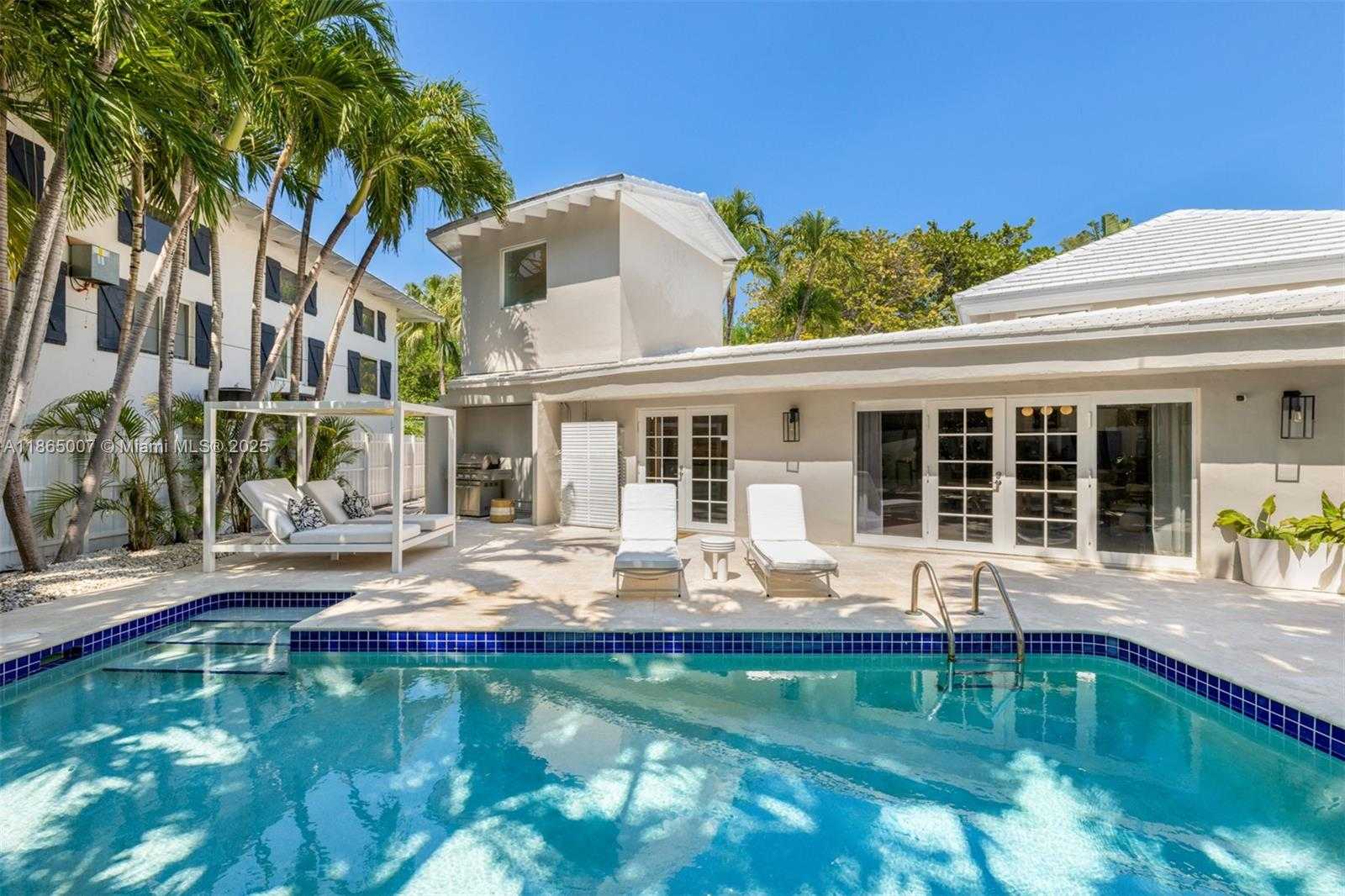 Small Image of 200 WEST MCINTYRE ST, Key Biscayne Number 69