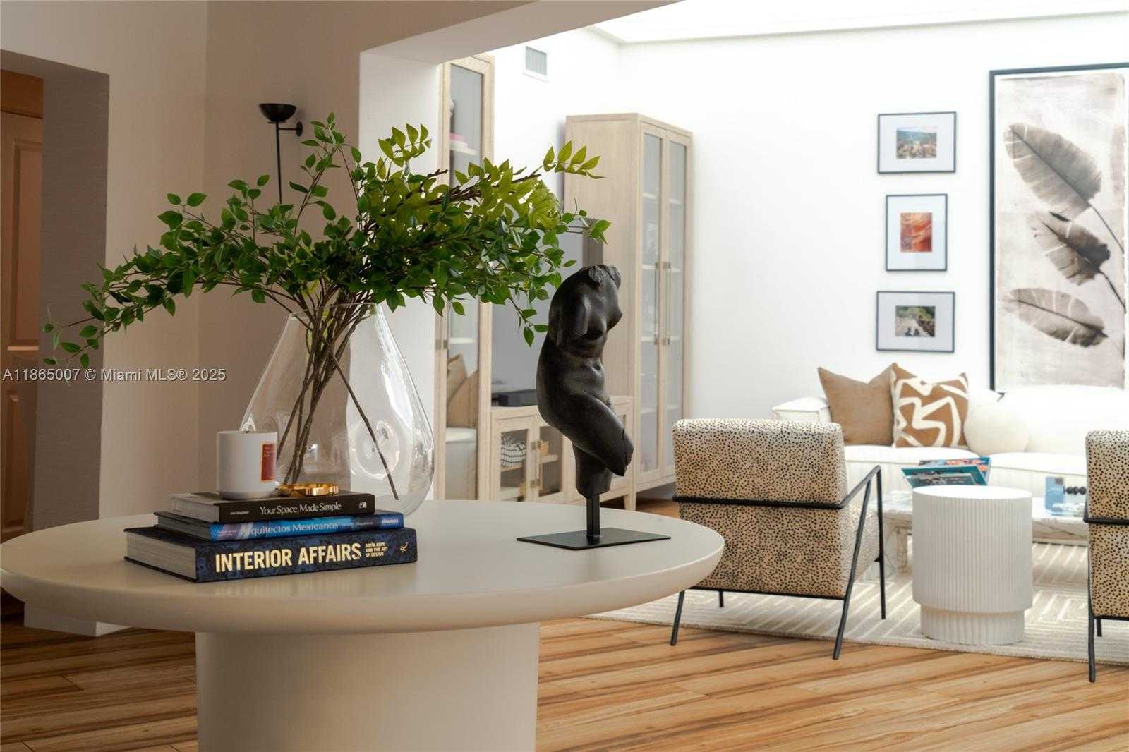Small Image of 200 WEST MCINTYRE ST, Key Biscayne Number 7