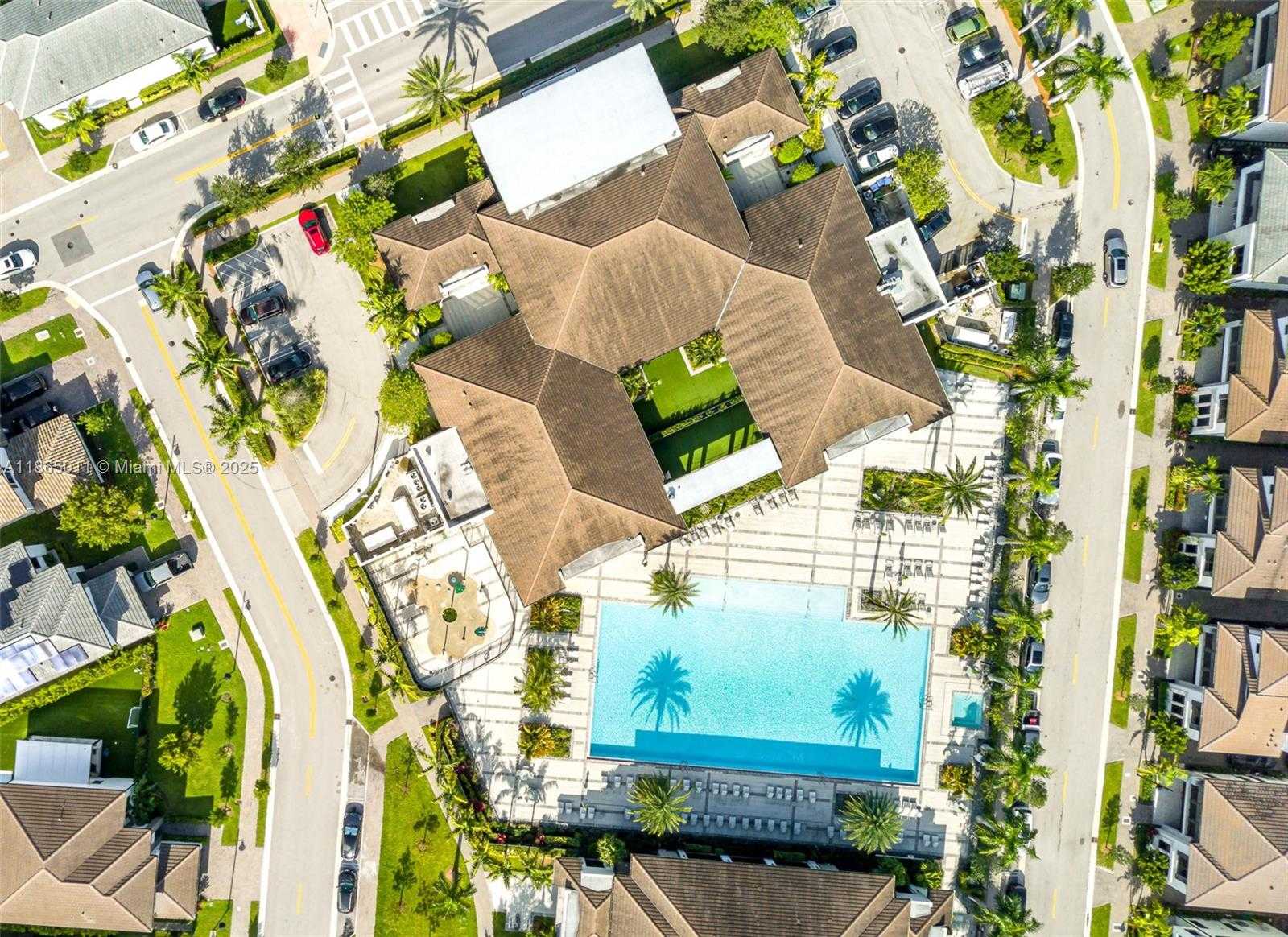 Small Image of 8263 NORTH WEST 47TH TER, Doral Number 57
