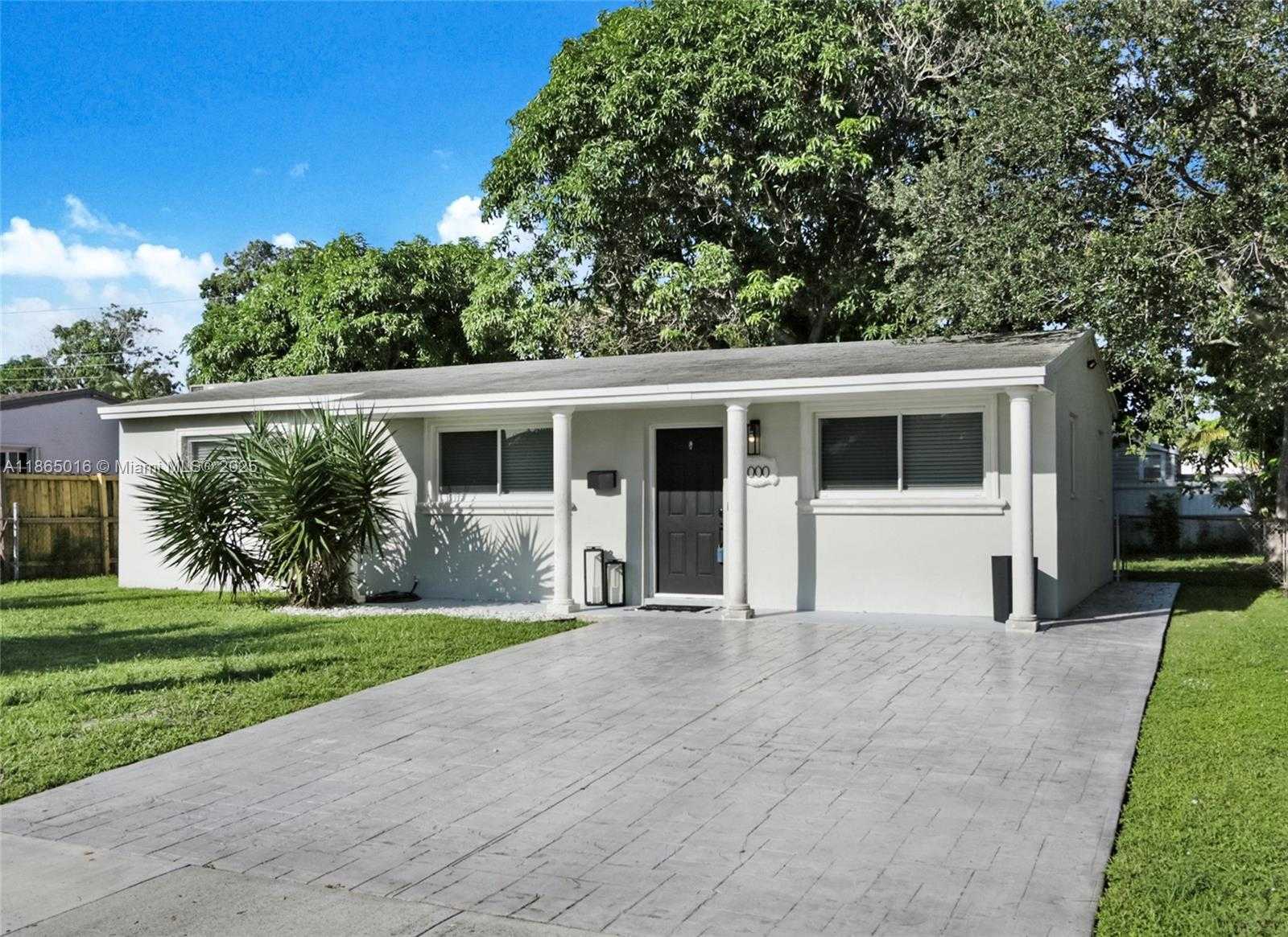 Small Image of 1000 NORTH 71ST TER, Hollywood Number 12