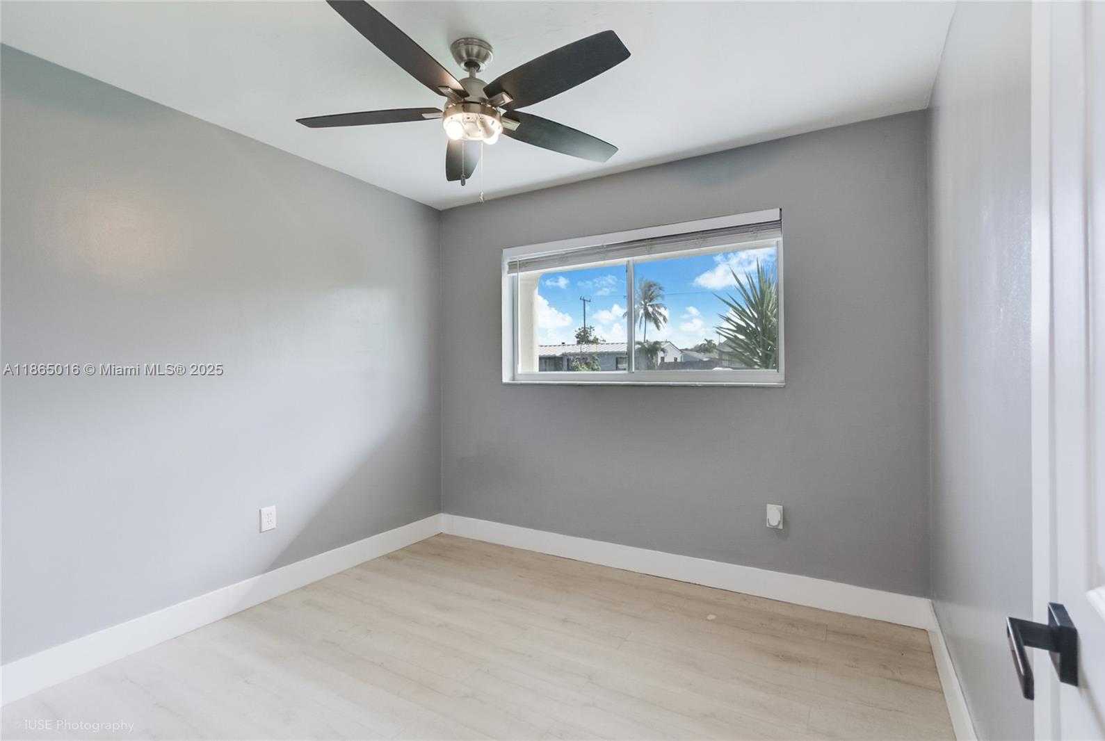 Small Image of 1000 NORTH 71ST TER, Hollywood Number 21
