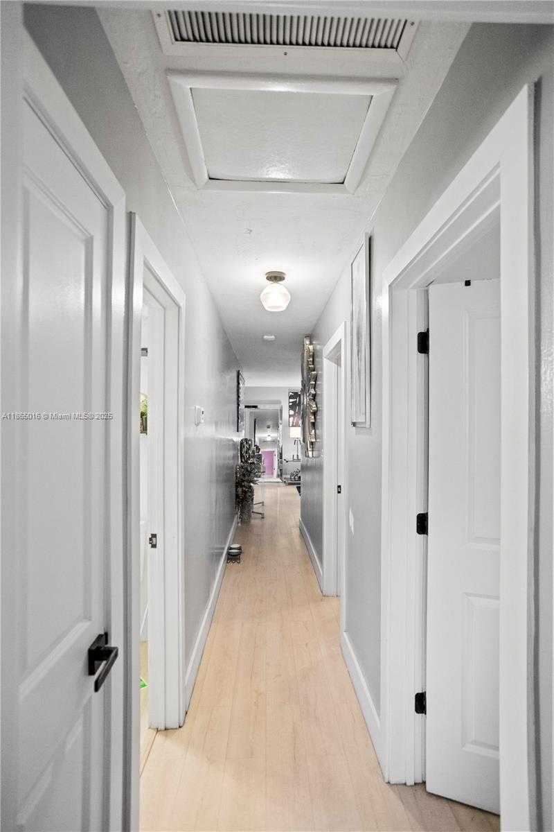 Small Image of 1000 NORTH 71ST TER, Hollywood Number 51
