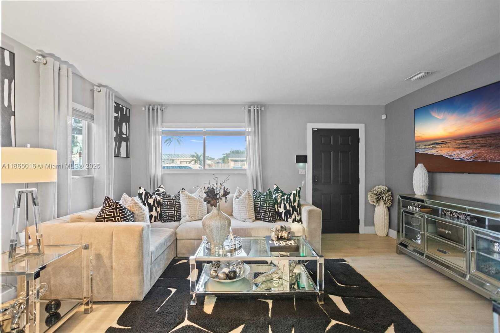 Small Image of 1000 NORTH 71ST TER, Hollywood Number 58