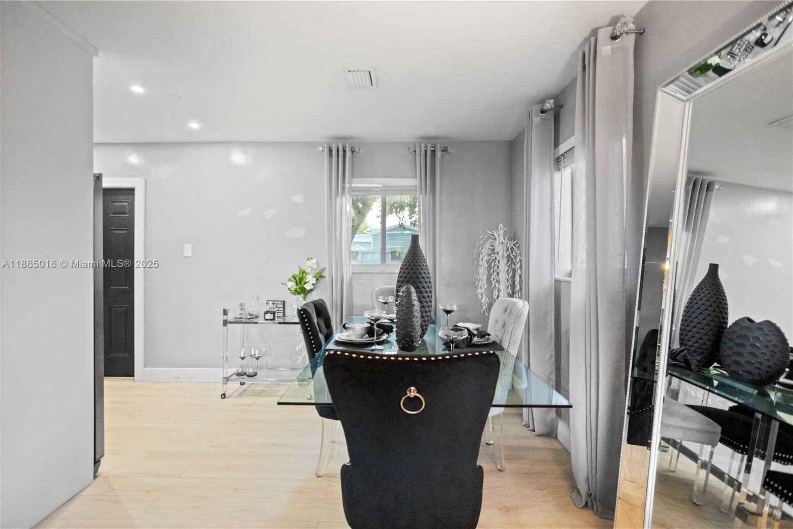 Small Image of 1000 NORTH 71ST TER, Hollywood Number 60