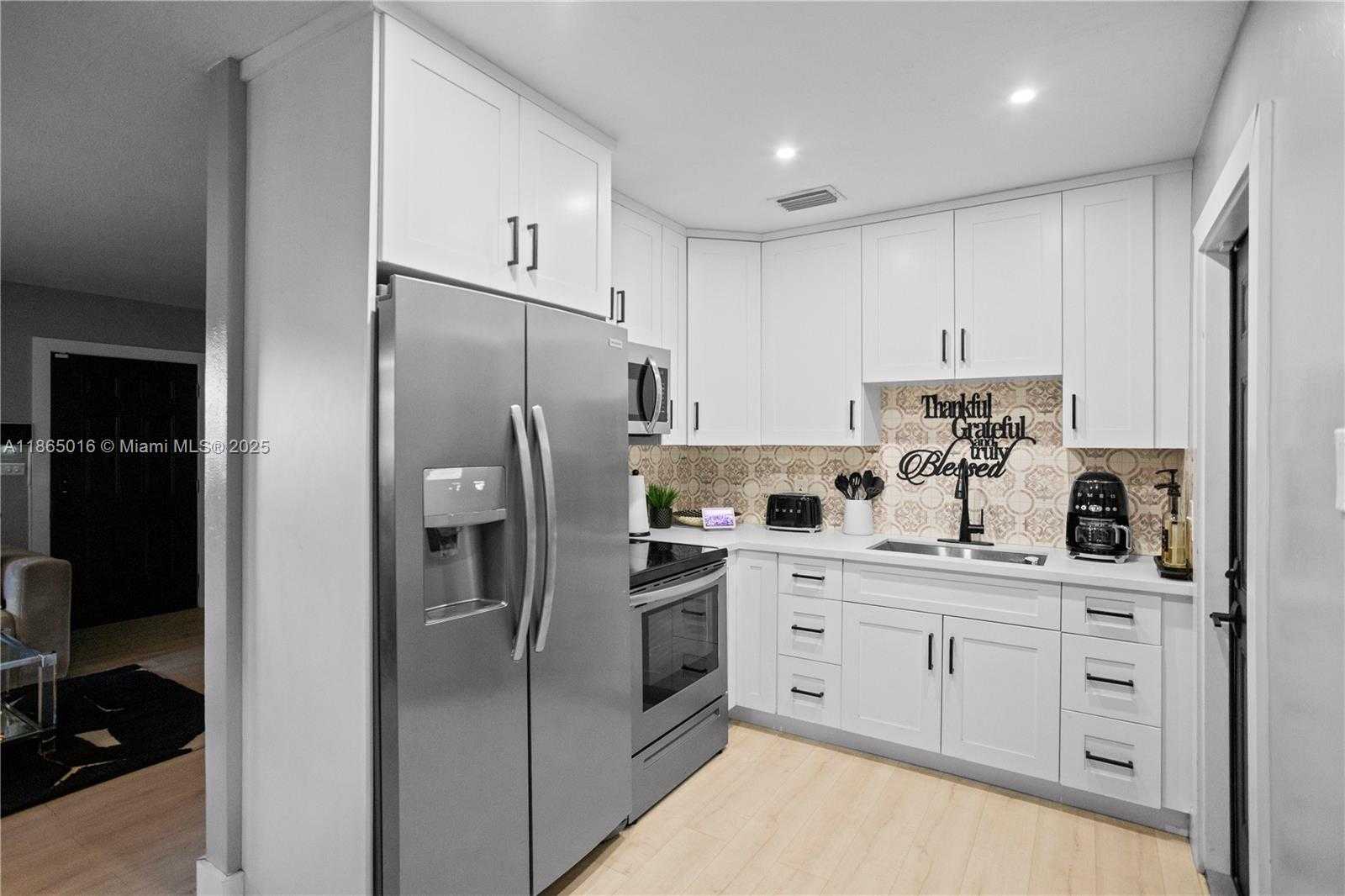 Small Image of 1000 NORTH 71ST TER, Hollywood Number 64