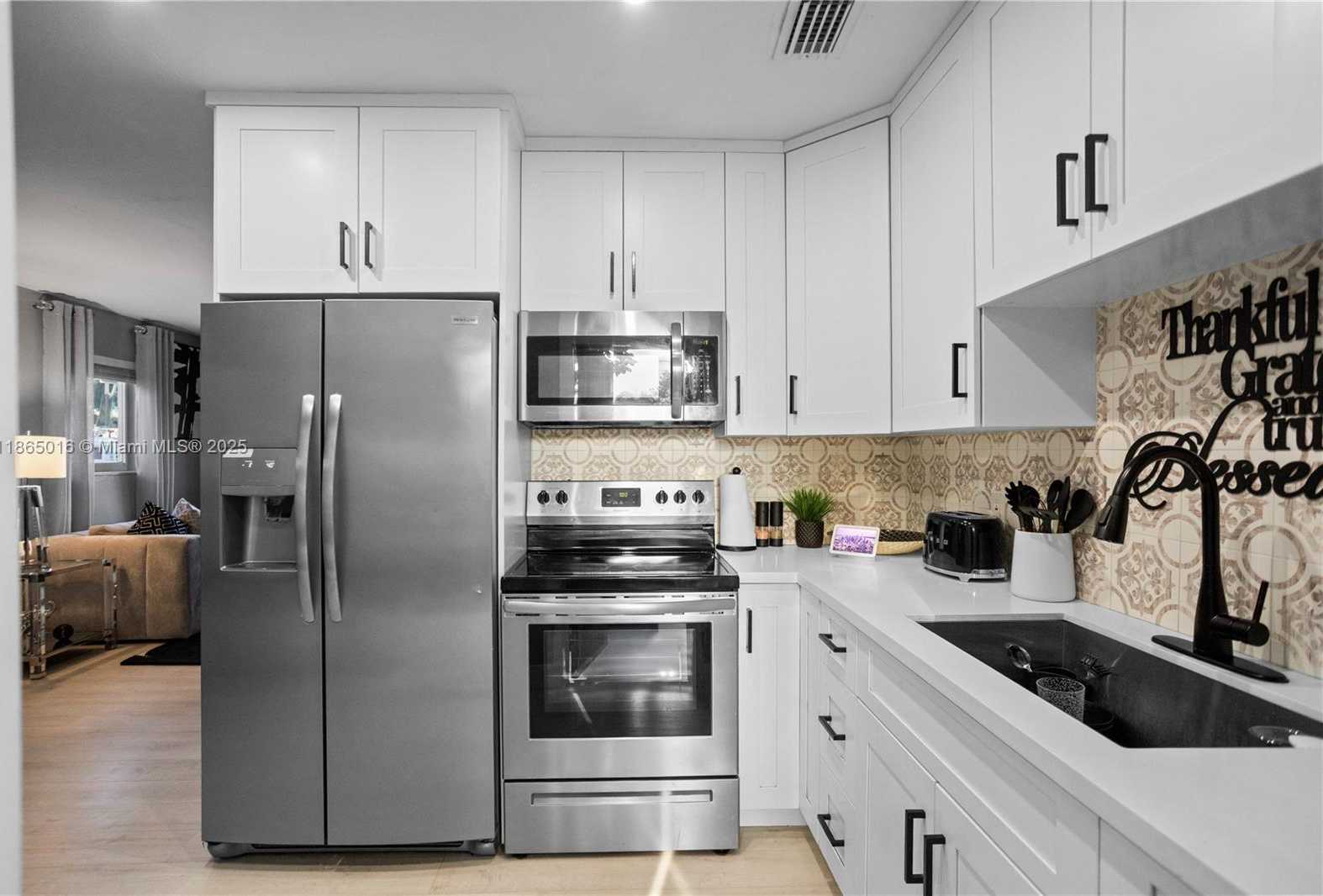 Small Image of 1000 NORTH 71ST TER, Hollywood Number 69