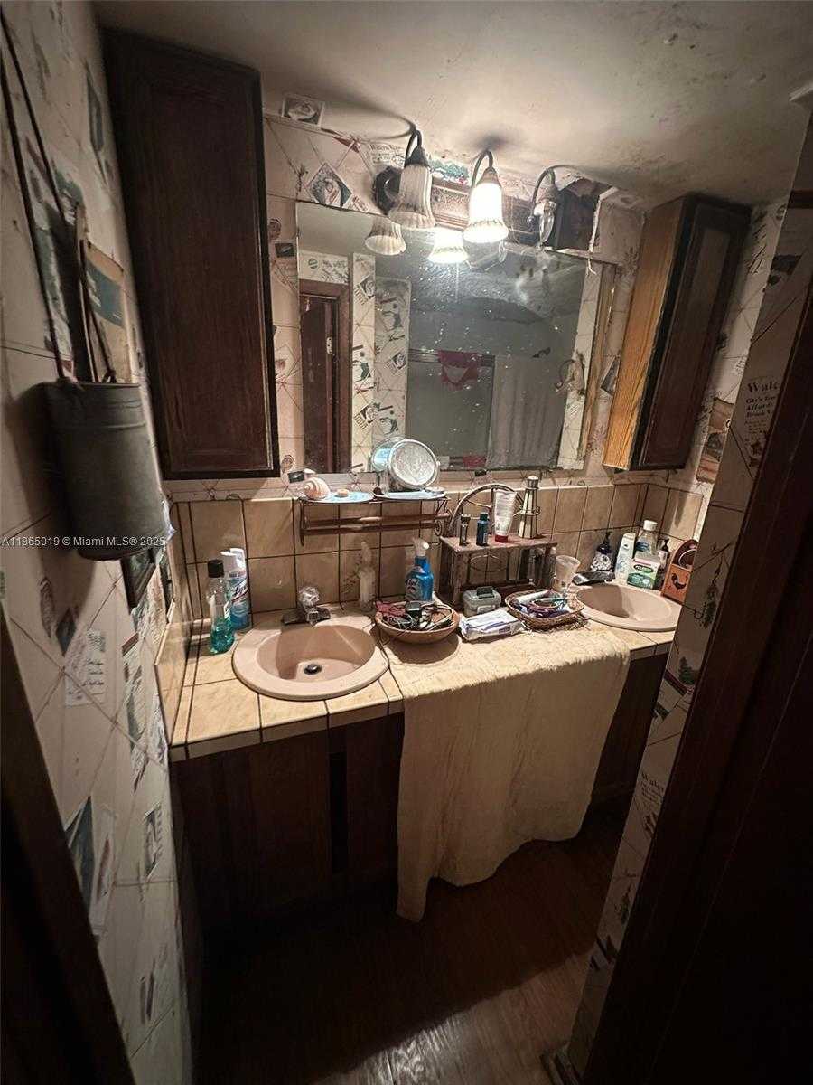 Small Image of 13130 NORTH 44TH PL N, West Palm Beach Number 17