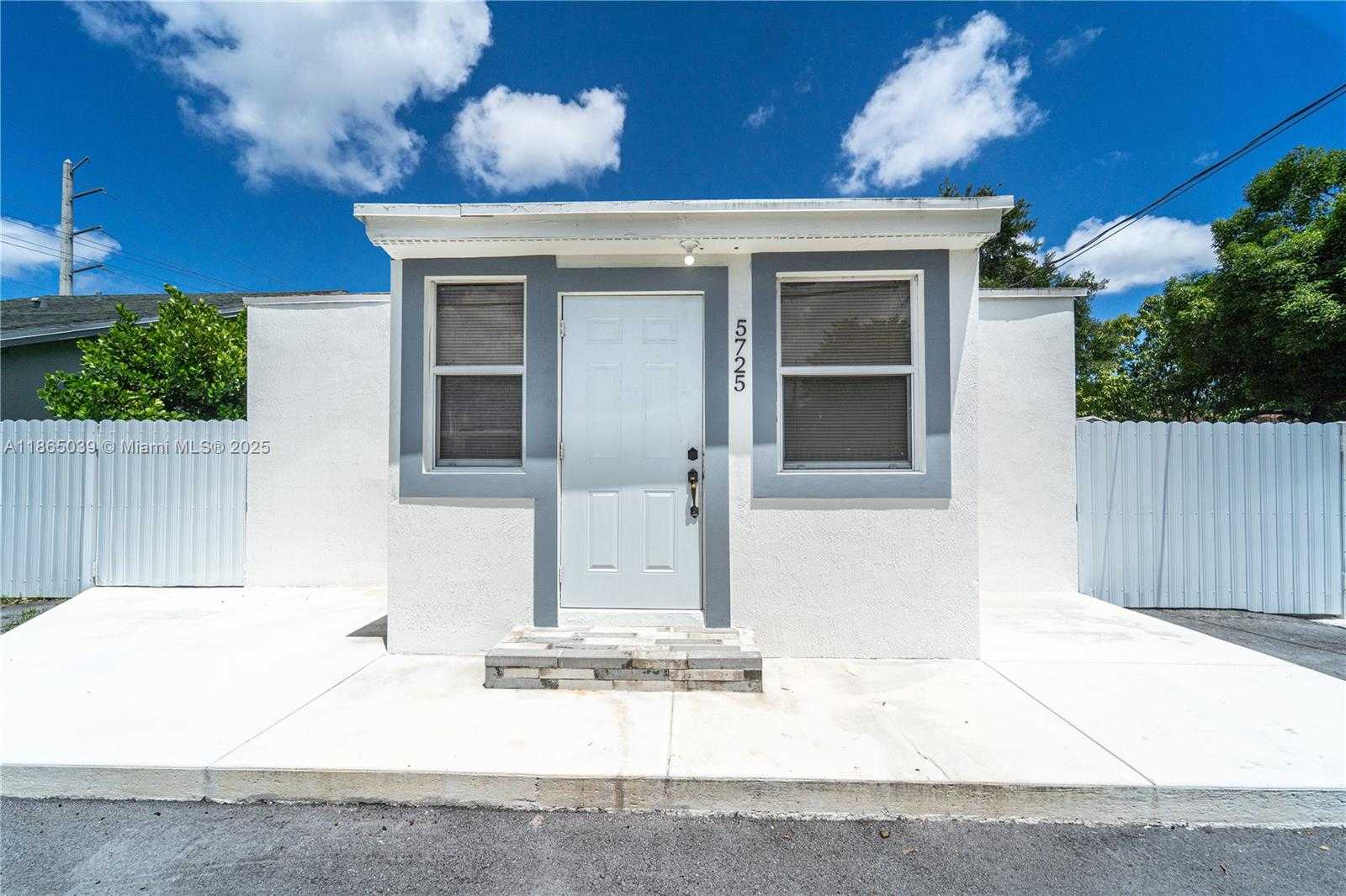 Small Image of 5725 NORTH WEST 24TH AVE, Miami Number 1
