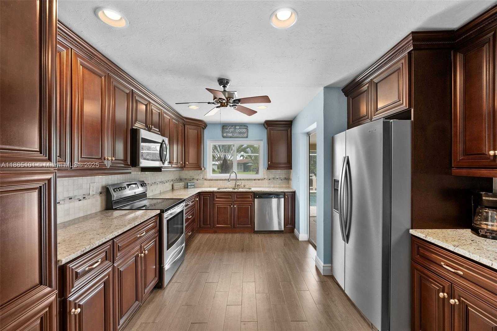 Small Image of 4927 SW 2ND AVE, Cape Coral Number 10