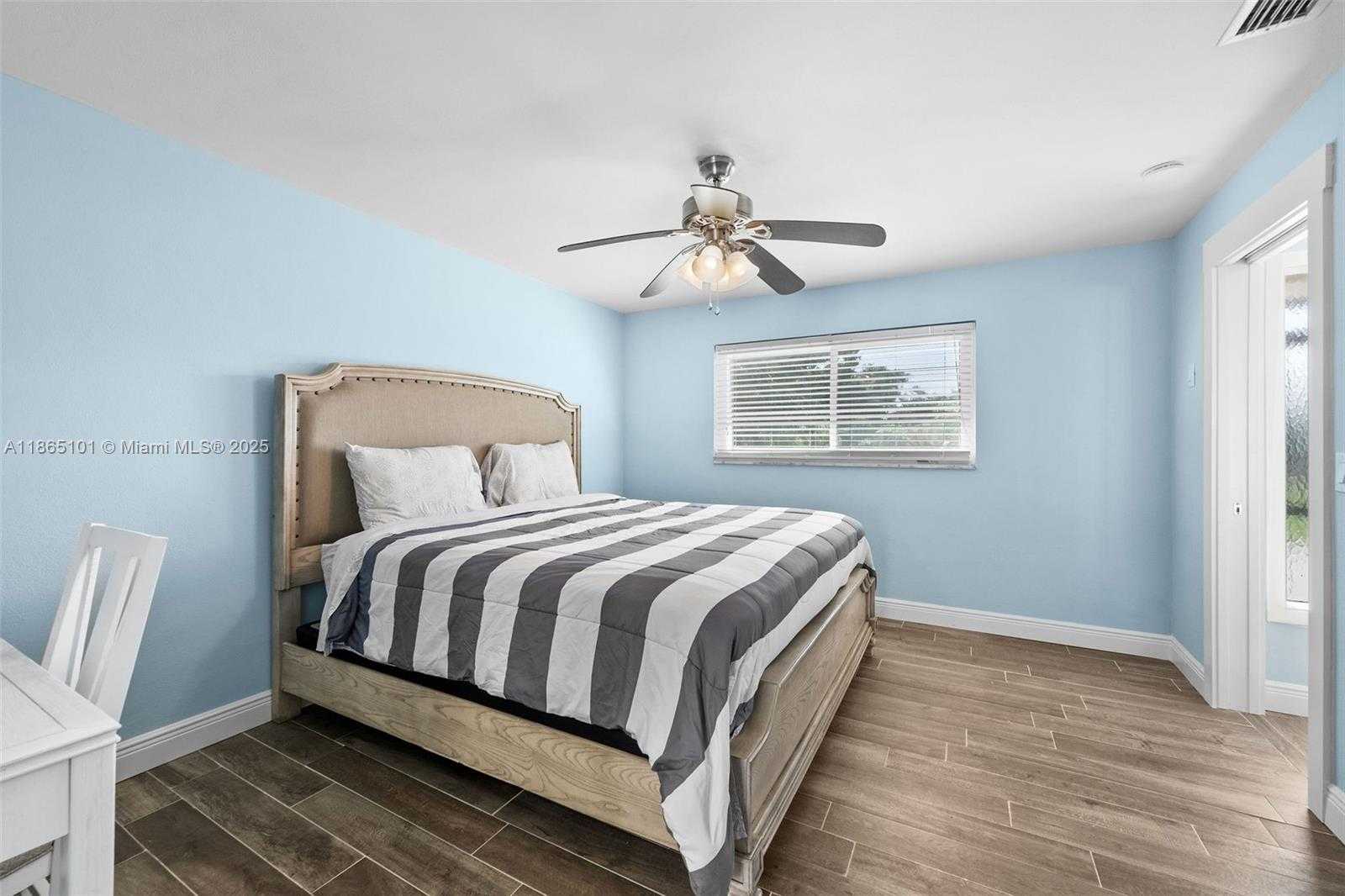 Small Image of 4927 SW 2ND AVE, Cape Coral Number 18