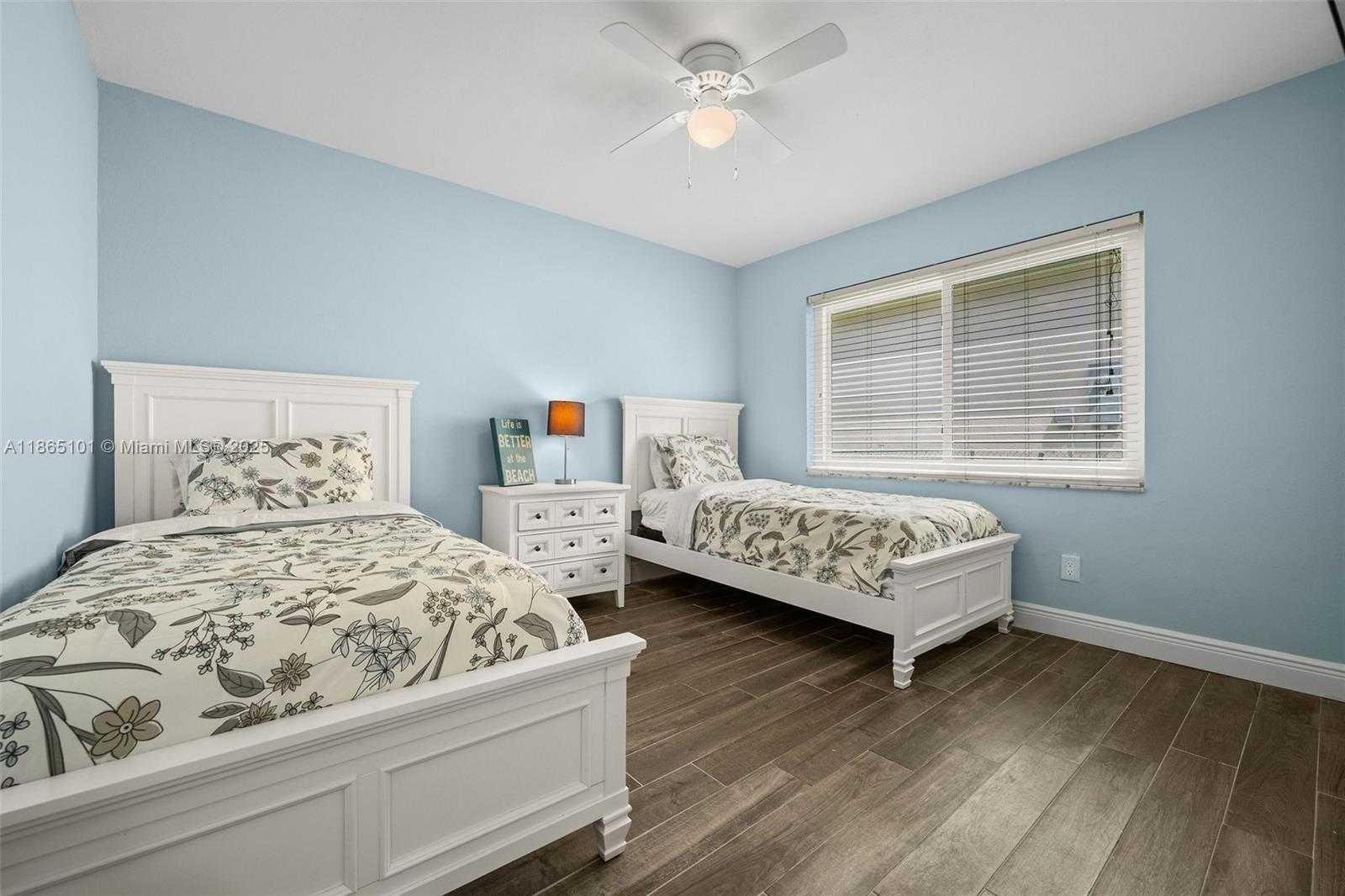 Small Image of 4927 SW 2ND AVE, Cape Coral Number 25