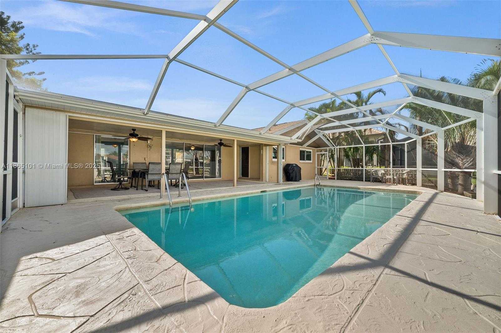 Small Image of 4927 SW 2ND AVE, Cape Coral Number 28