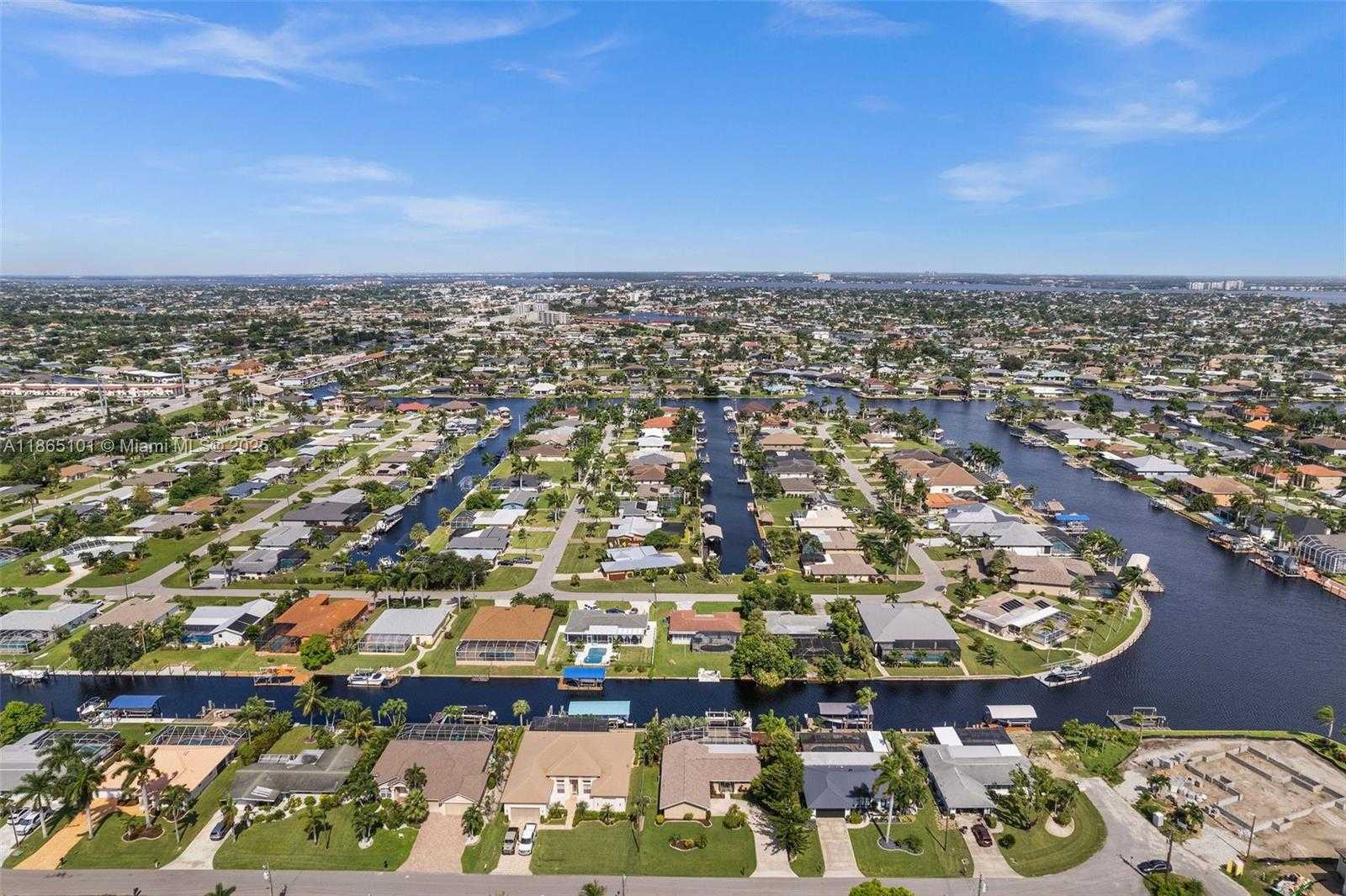 Small Image of 4927 SW 2ND AVE, Cape Coral Number 37