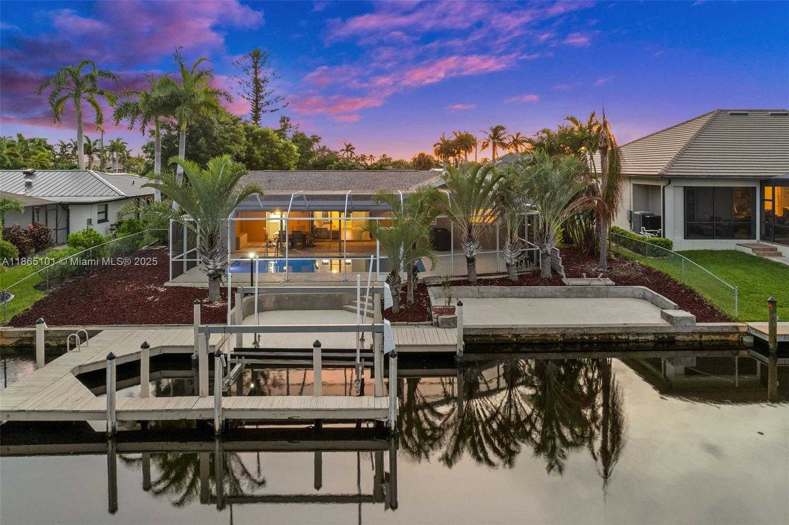 Small Image of 4927 SW 2ND AVE, Cape Coral Number 45