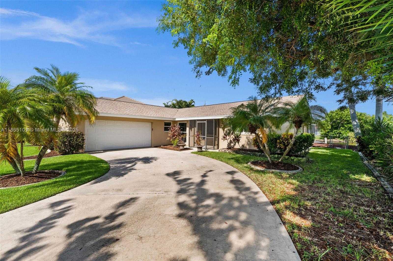 Small Image of 4927 SW 2ND AVE, Cape Coral Number 51