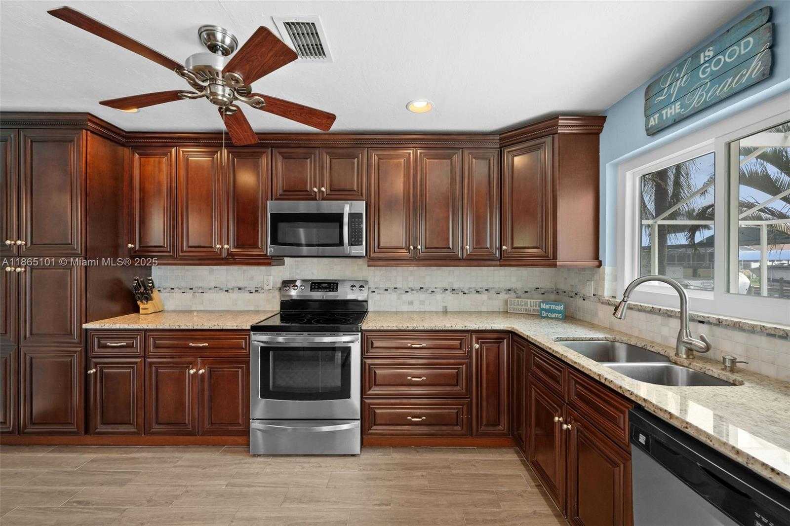 Small Image of 4927 SW 2ND AVE, Cape Coral Number 9
