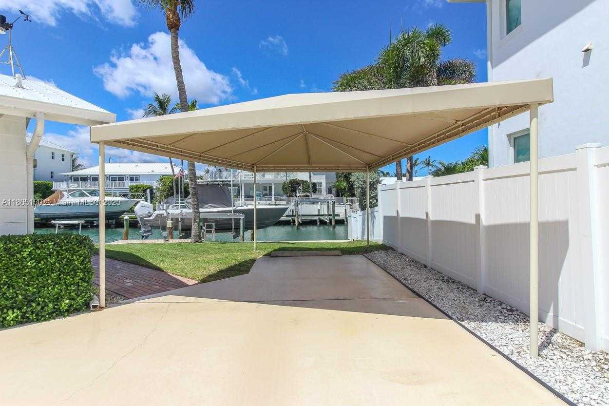 Small Image of 19125 WATERWAY RD, Jupiter Number 19