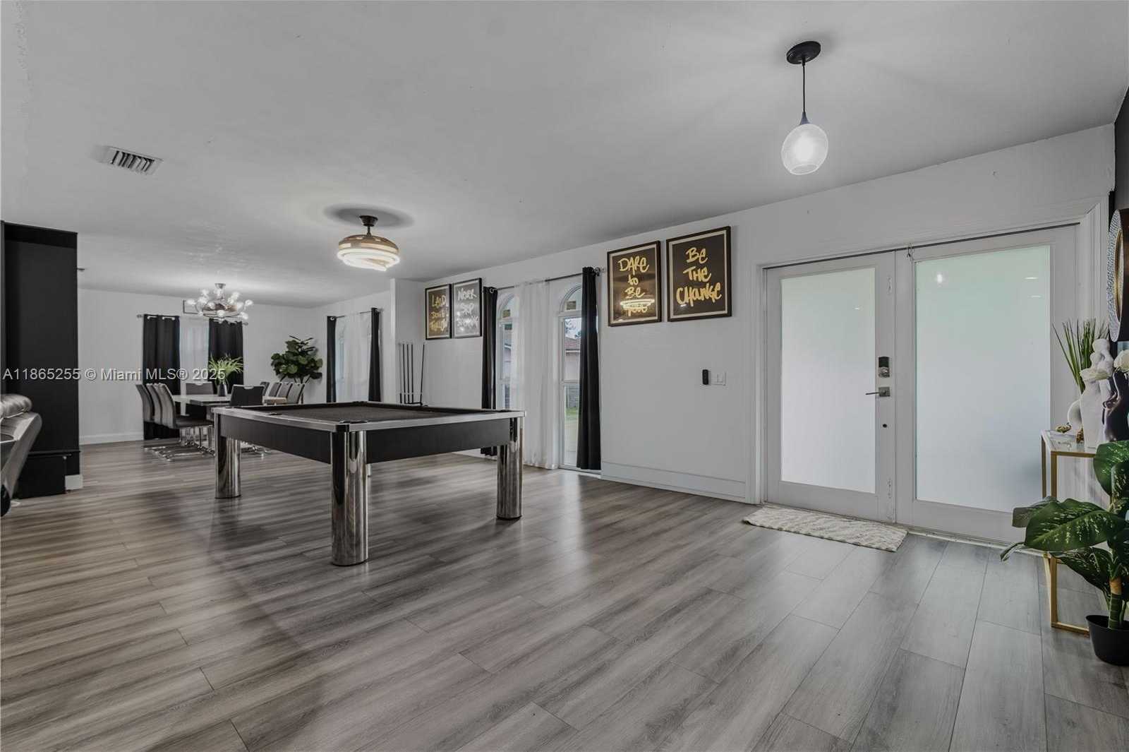 Small Image of 1672 NORTH WEST 192ND TER, Miami Gardens Number 16