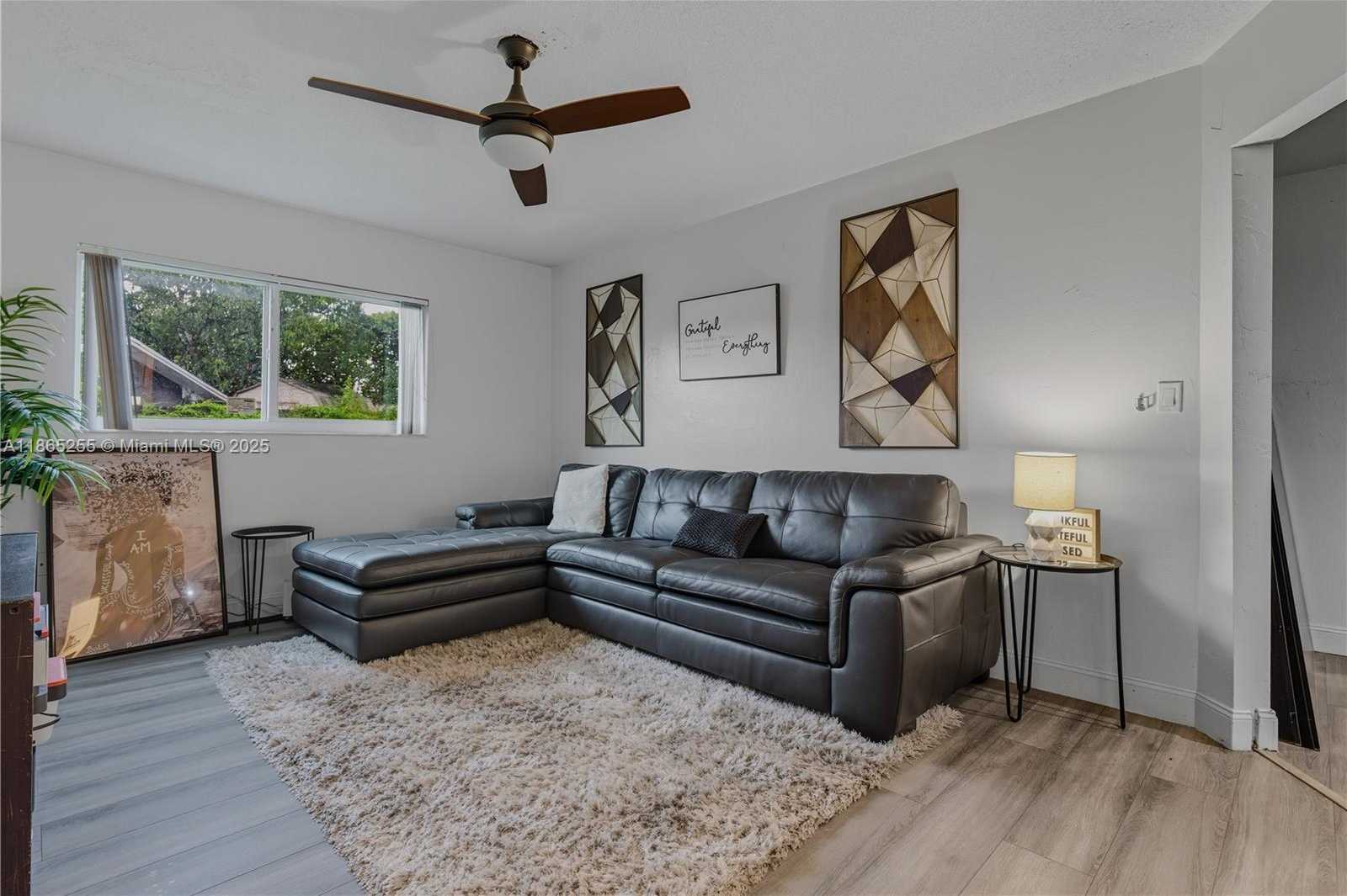 Small Image of 1672 NORTH WEST 192ND TER, Miami Gardens Number 20