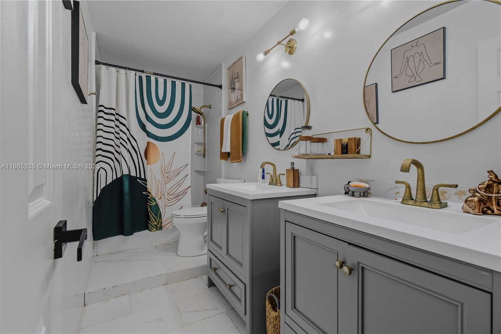 Small Image of 1672 NORTH WEST 192ND TER, Miami Gardens Number 27