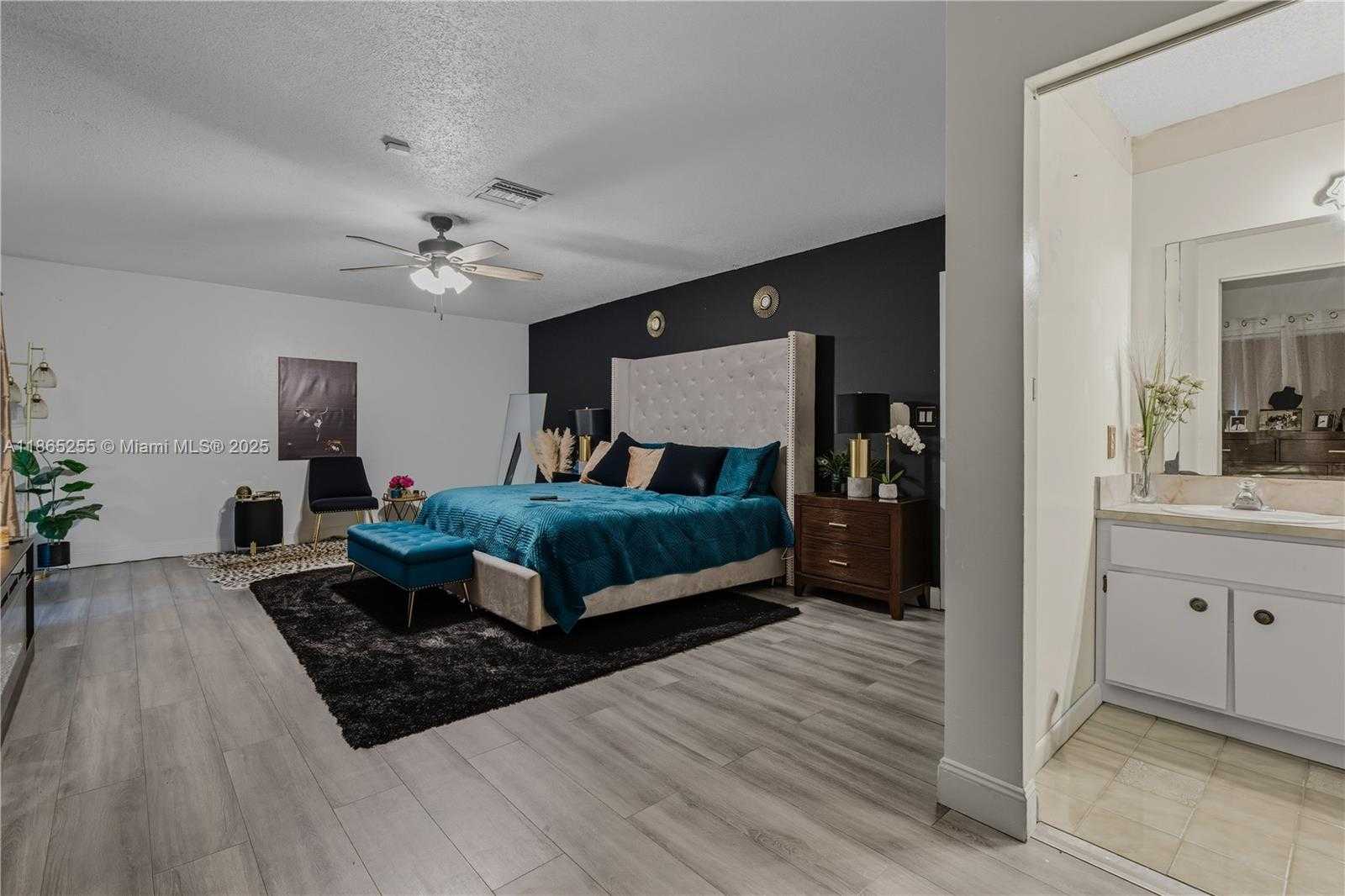 Small Image of 1672 NORTH WEST 192ND TER, Miami Gardens Number 29